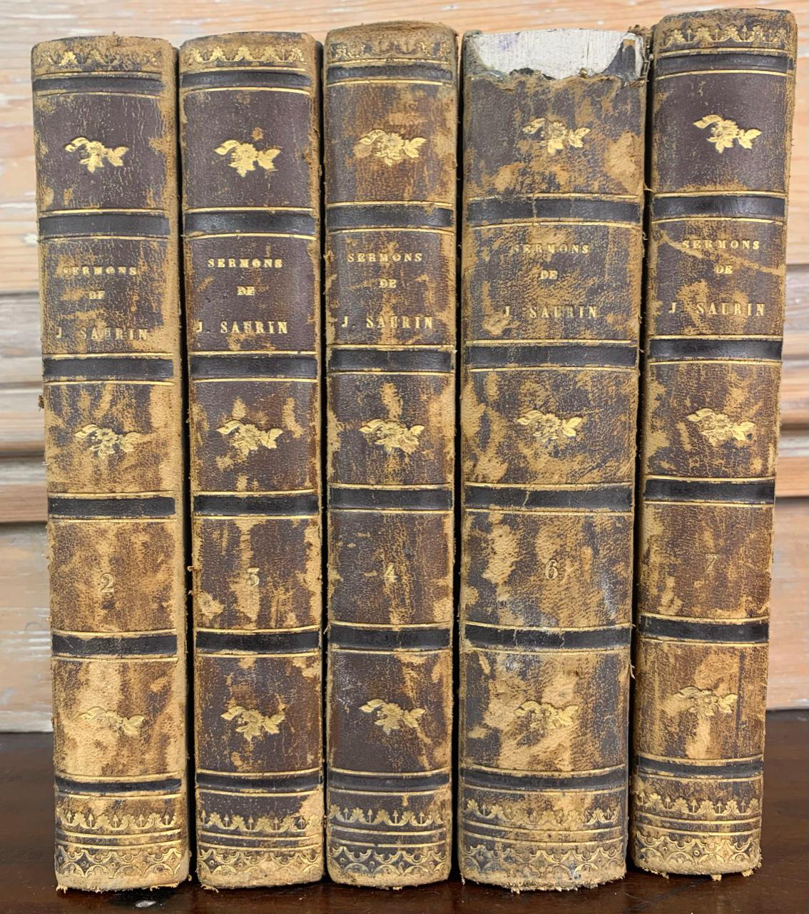 Set of old bound books dating from the 19th century. From an old protestant library near Le Havre in France. These beautiful books are perfect to fill a nice library. Sizes may vary. This series is entitled 