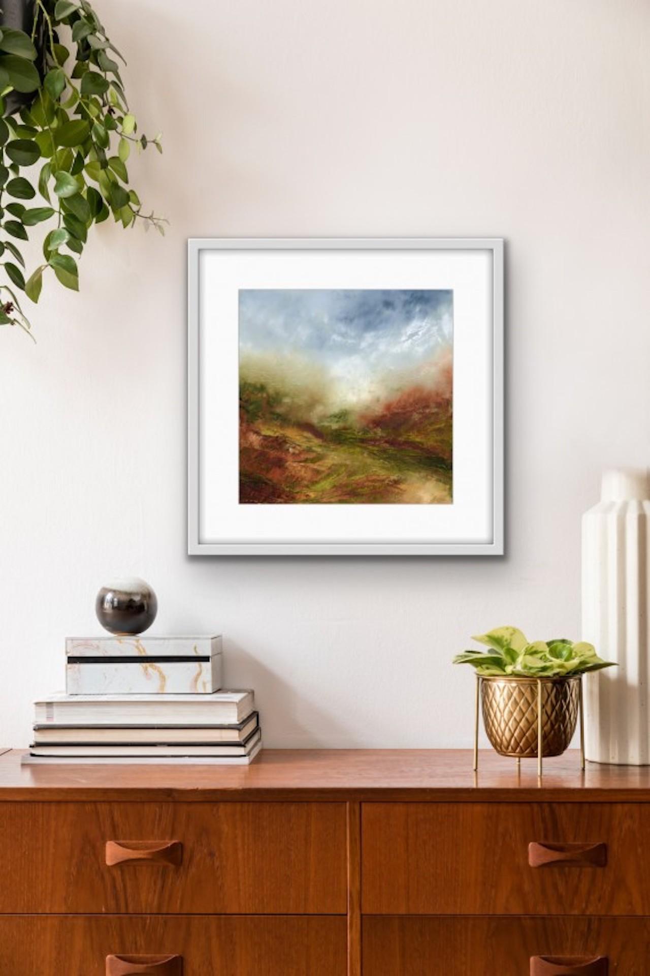 Fellside Rise, Jacqui Bassett, Originalgemälde, Abstrakte Landschaft, Misty Art im Angebot 3