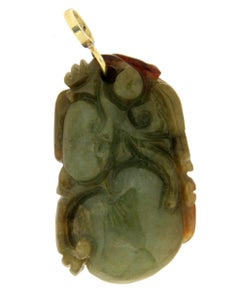 Jade 14 Karat Yellow Gold Pendant Necklace