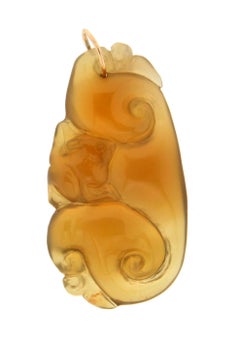 Jade 14 Karat Yellow Gold Pendant Necklace