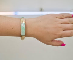 Jade 14k Yellow Gold Bangle Bracelet Circa 1960's