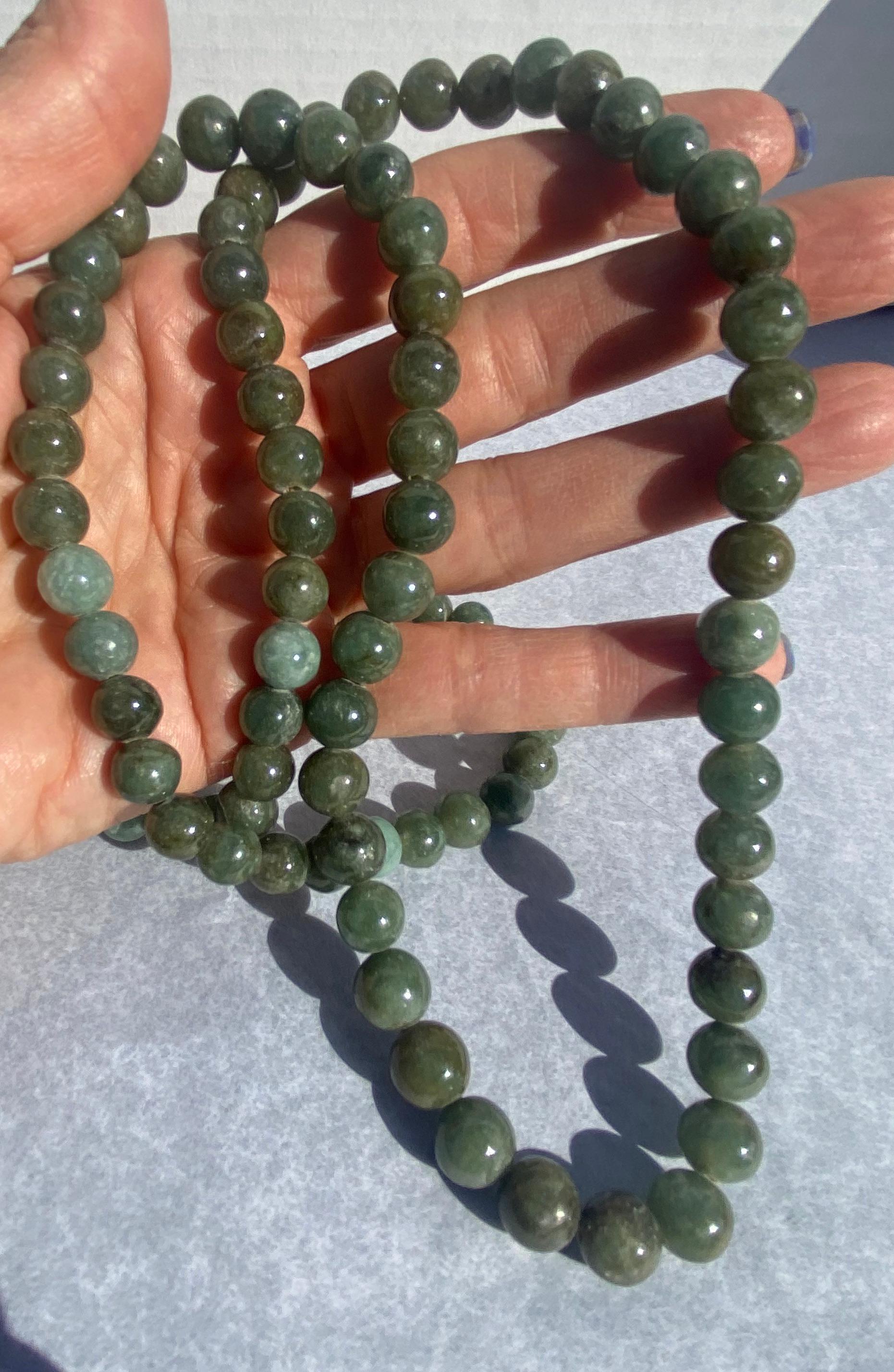 Jade 40” Strand Beads In Excellent Condition In Laguna Hills, CA