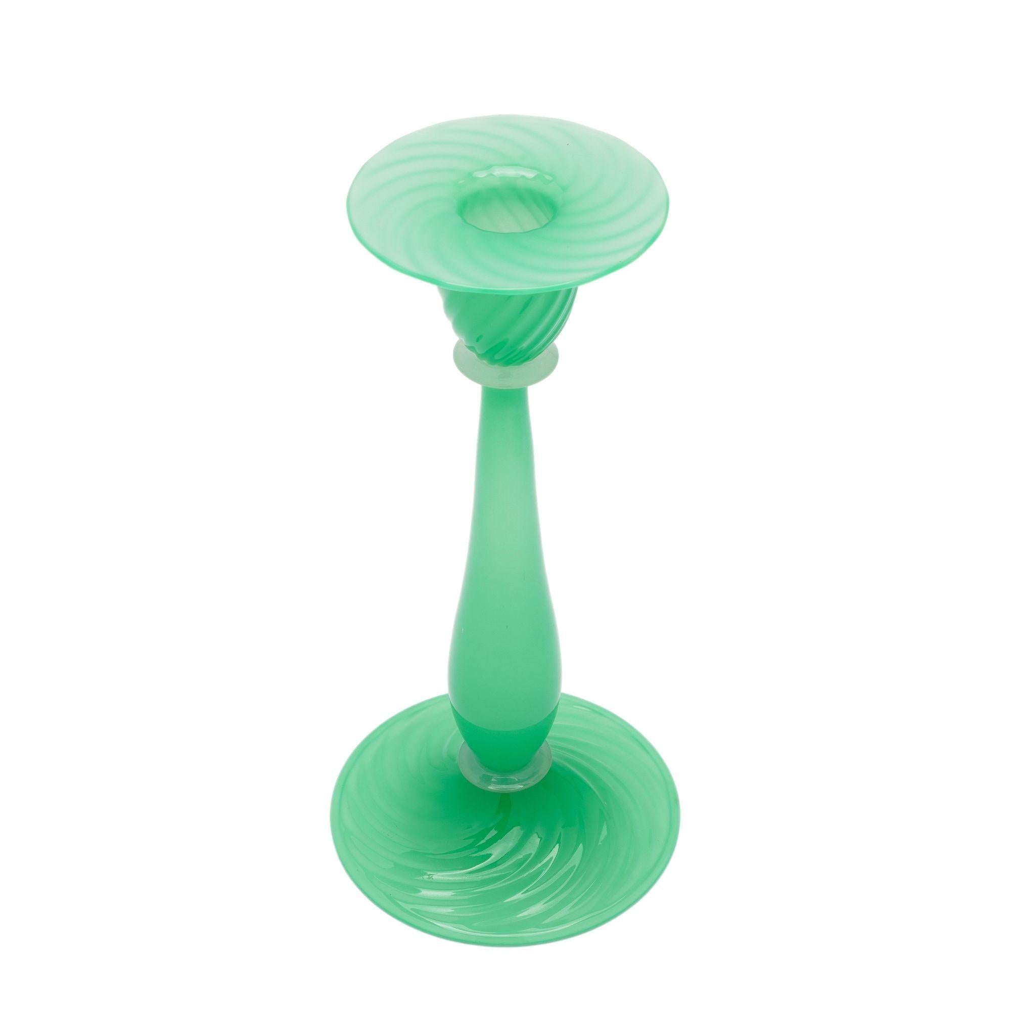 Kerzenständer aus Jade- und Alabasterglas von Steuben, 1900er Jahre (amerikanisch) im Angebot
