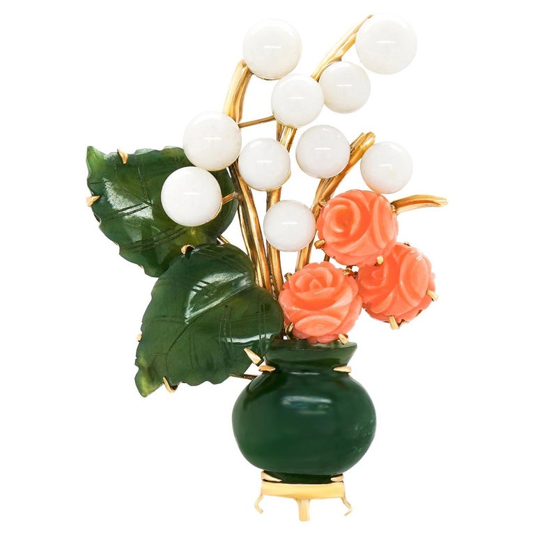 Jade and Coral Flower Arrangement Gold Brooch For Sale