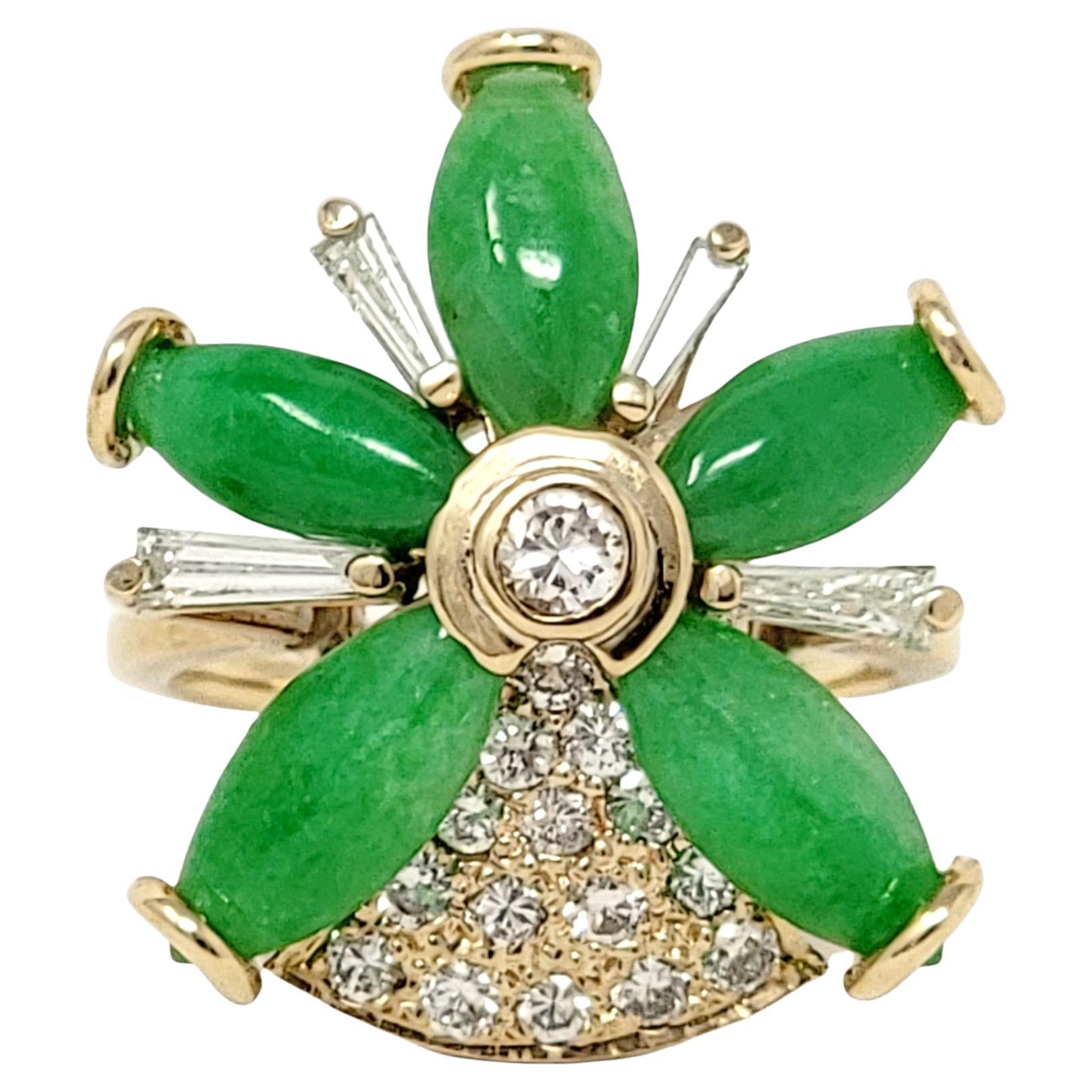 Jade and Diamond Flower Cocktail Ring in 14 Karat Yellow Gold 4.50 Carats Total For Sale