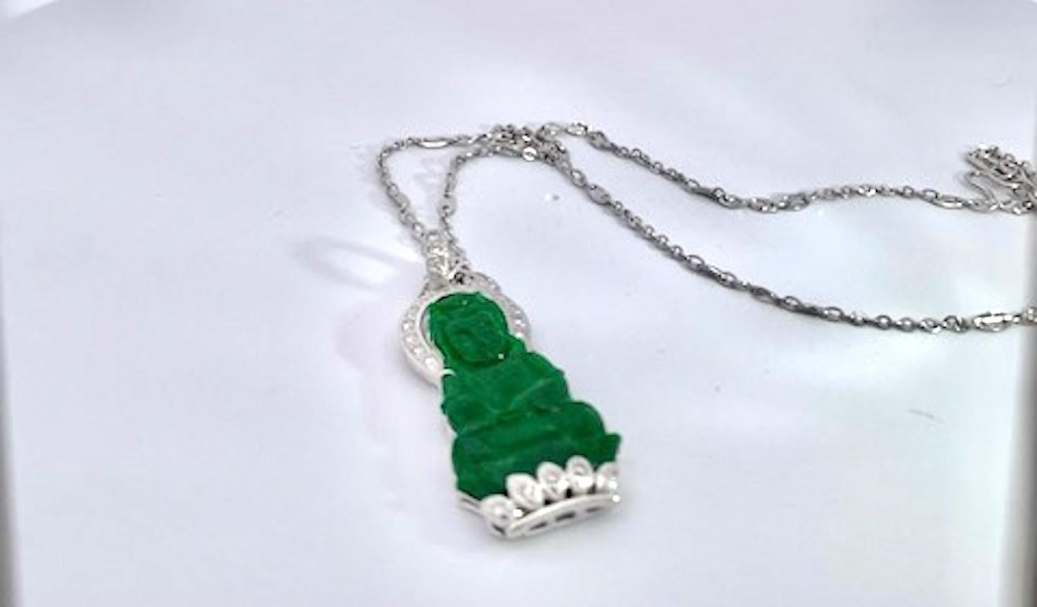 Jade and Diamond Guanyin Kwan Yin Pendant Platinum Chain In New Condition For Sale In North Hollywood, CA