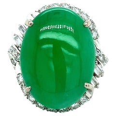 Bague en jade et diamants