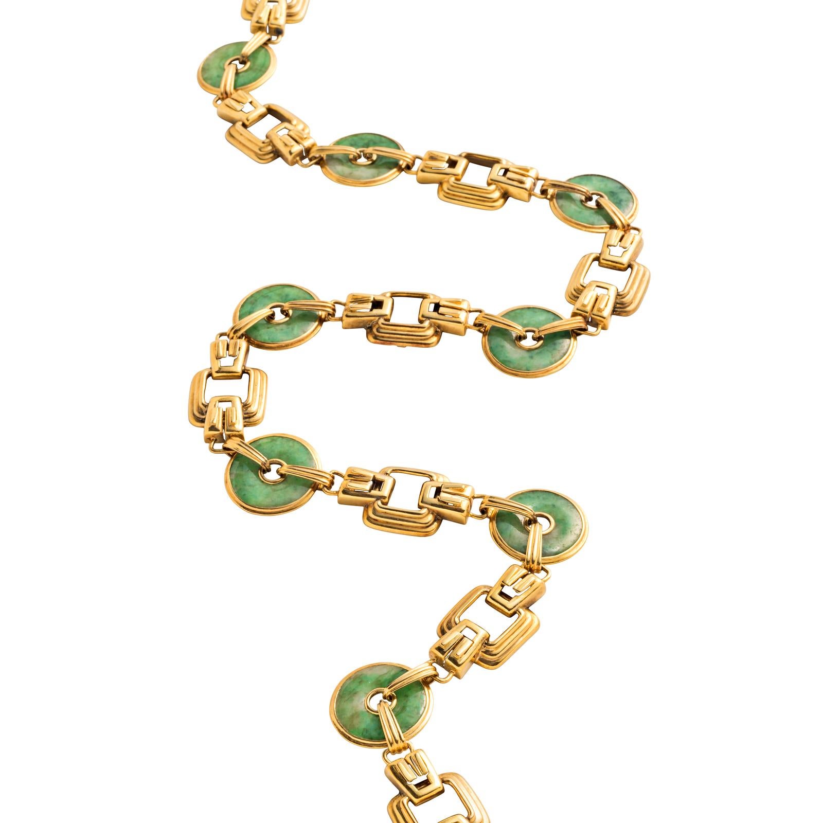 Rétro Collana di giada e oro in vendita