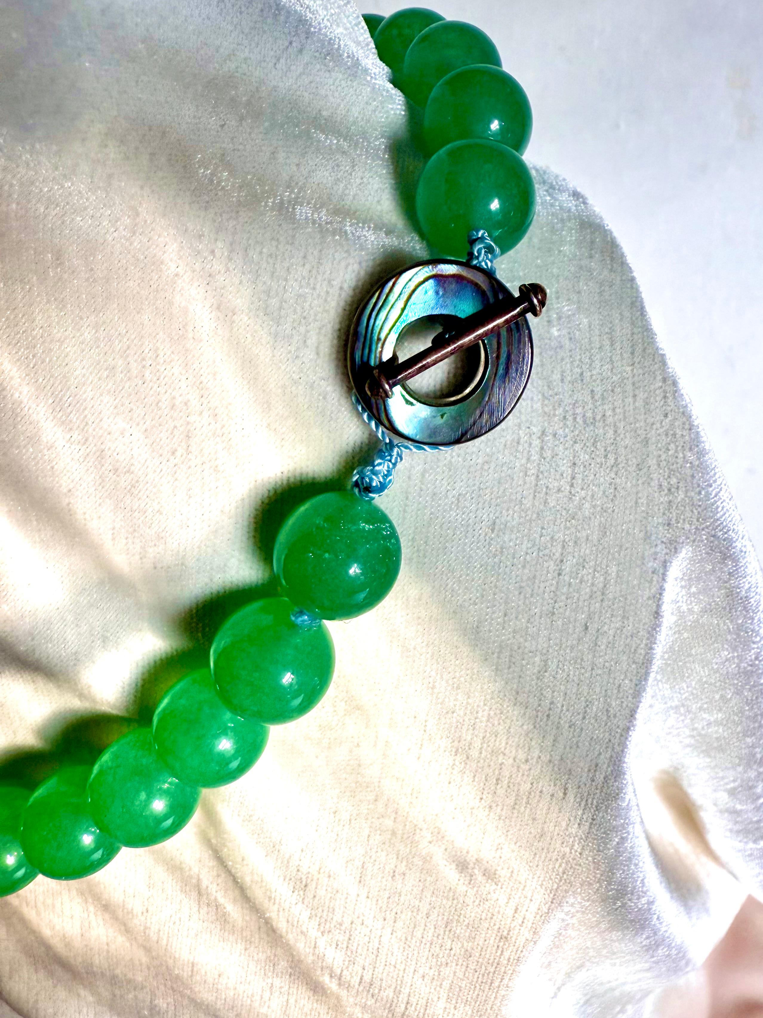 Jade and pearl necklace In New Condition For Sale In New Orleans, LA