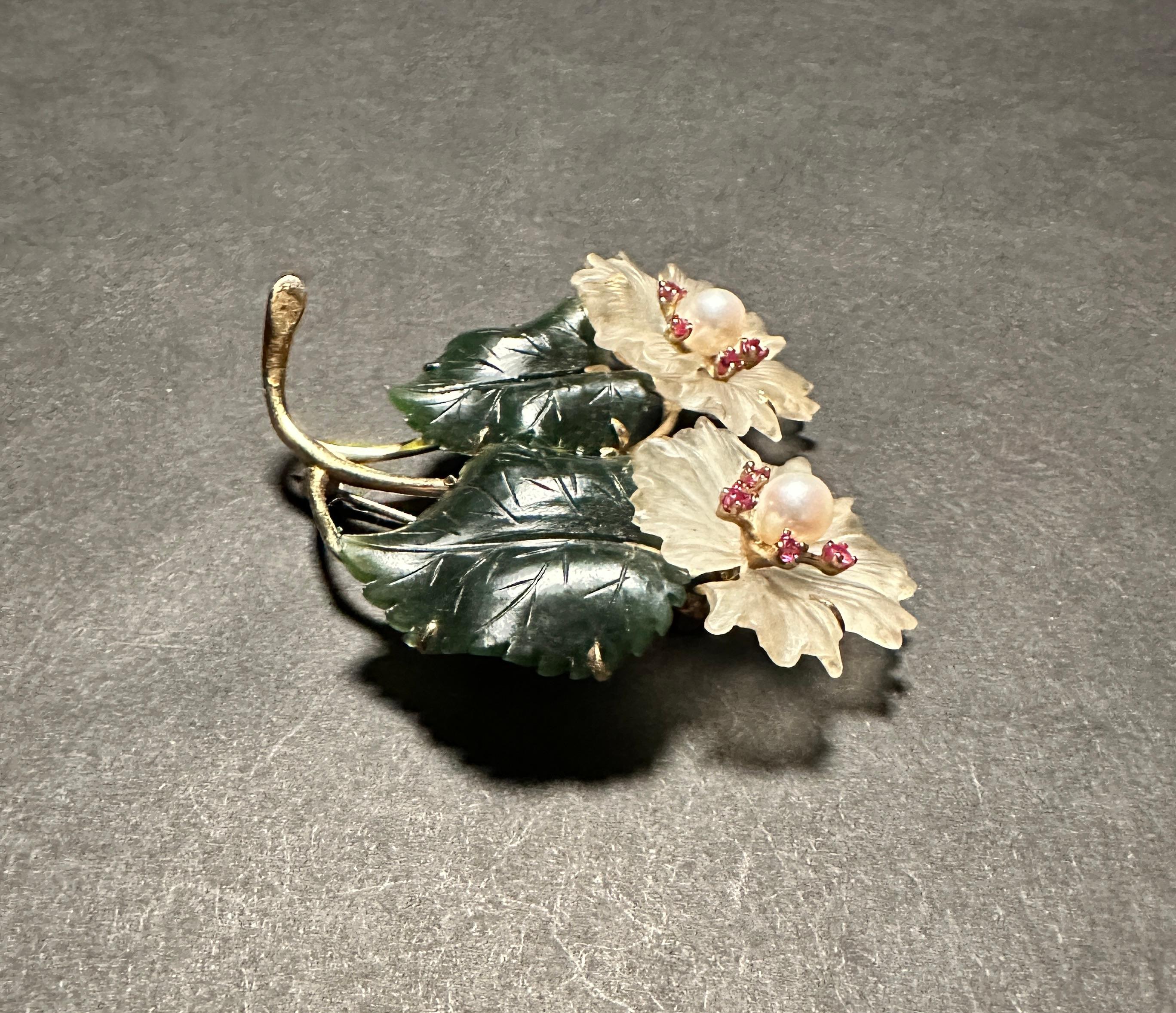 Austrian Jade And Rock Crystal 14K Gold Floral Form Pin Brooch For Sale