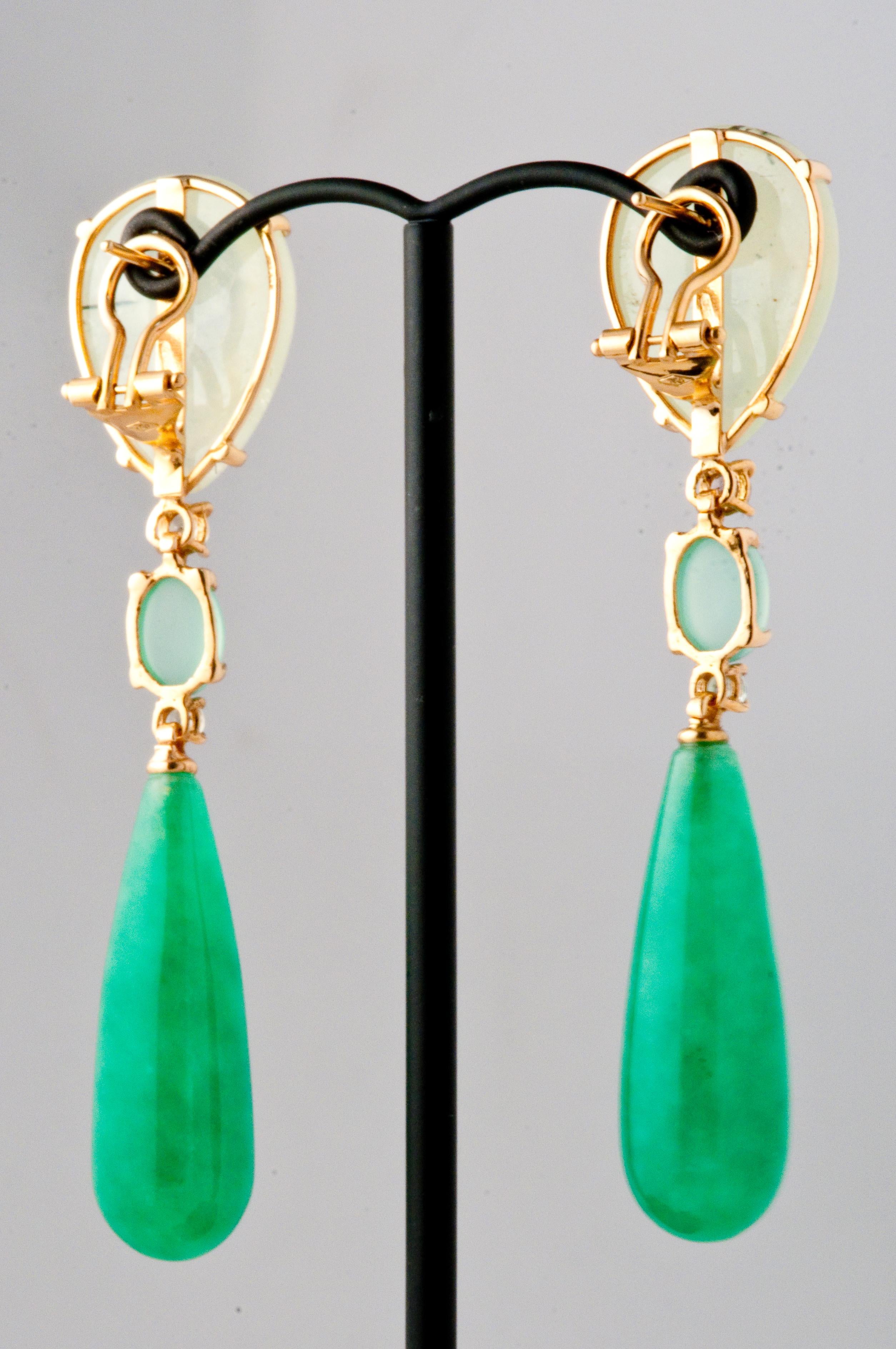 Contemporary Jade and Sapphire Prinite Green Chandelier Earring with Yellow Gold 18 Carat