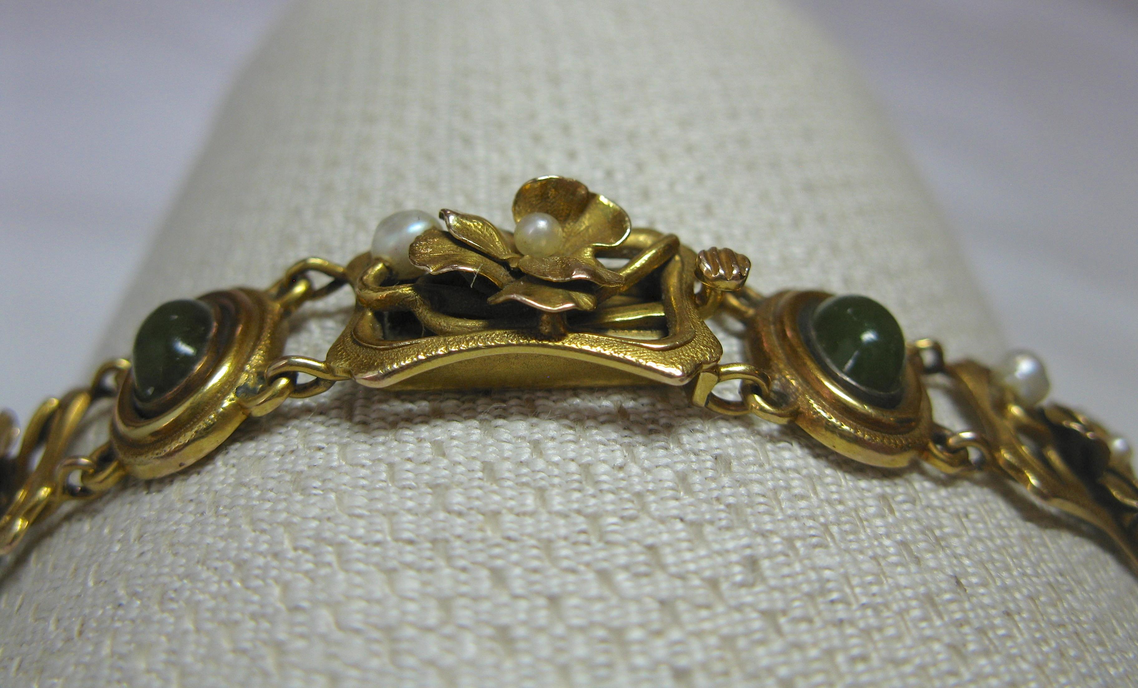 Jade Art Nouveau Pansy Flower Bracelet 14 Karat Gold Pearl Antique For Sale 8