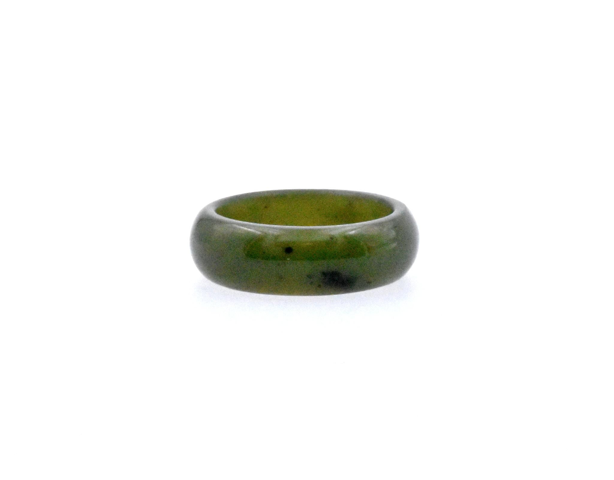 Jade Band Ring In Excellent Condition In Scottsdale, AZ