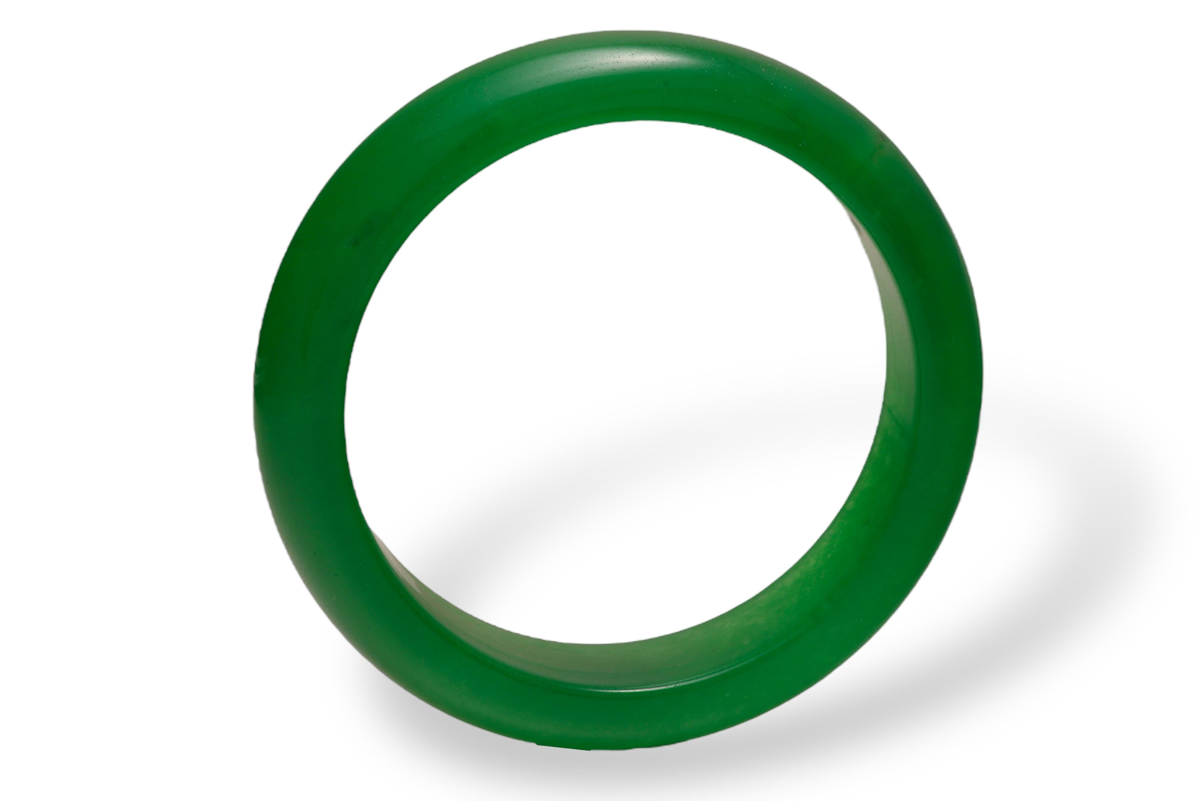 Bangle di giada di grado A, colore verde intenso in vendita 7