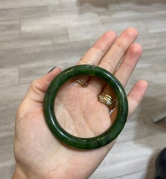 Jade Bangle Bracelet-Genuine Green Jadeite Jade Medium Bangle Bracelet