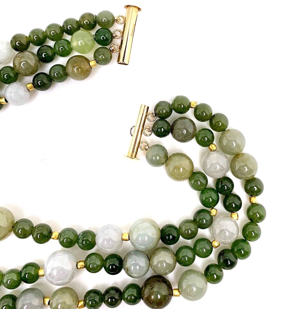 3-Strand Multi-Colored Jade Beaded Necklace with 18k and 22k Yellow Gold Accents In New Condition For Sale In Los Angeles, CA