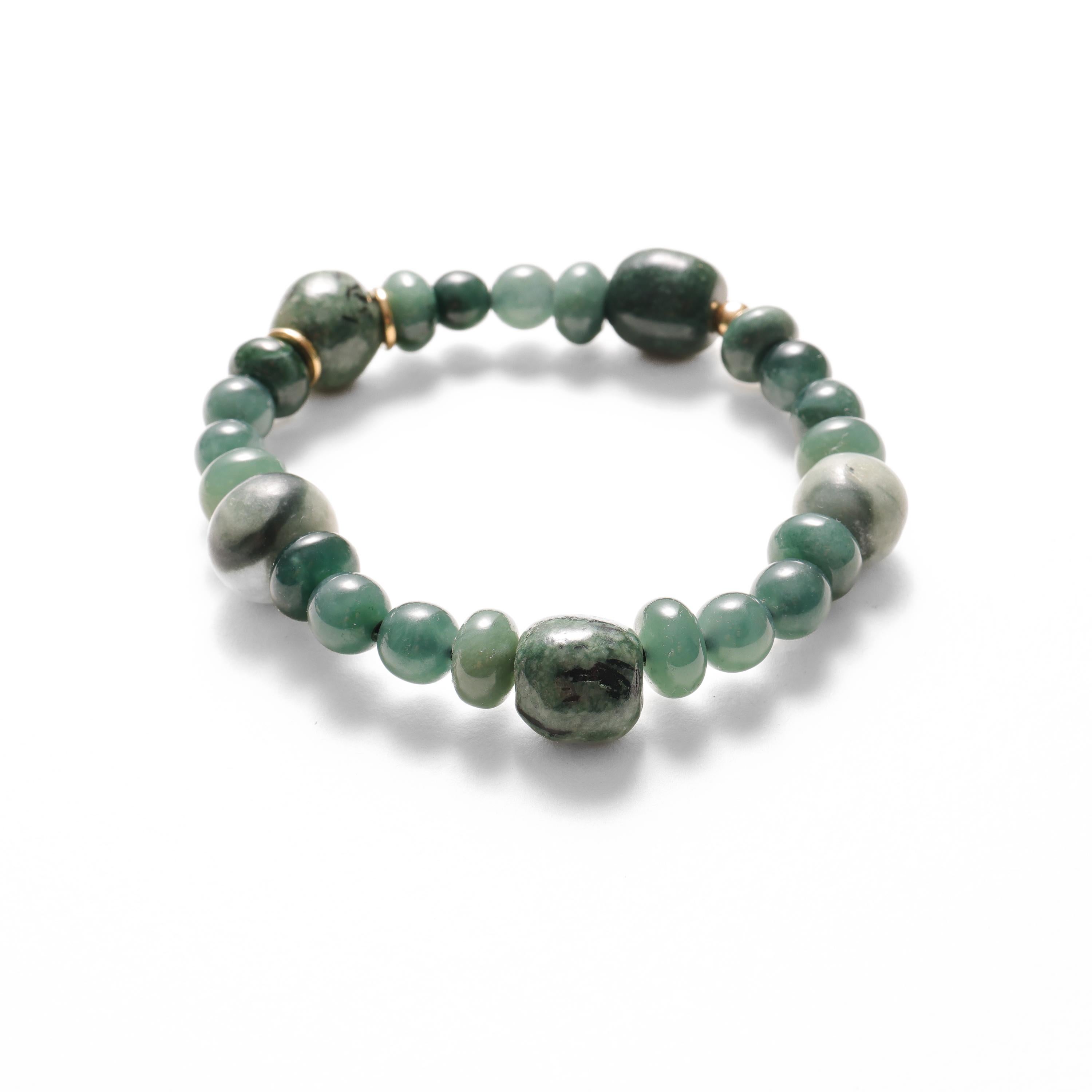 Jade Bracelet Guatemalan Jadeite Jade, 18K, Beaded Stretch, 7 3/4