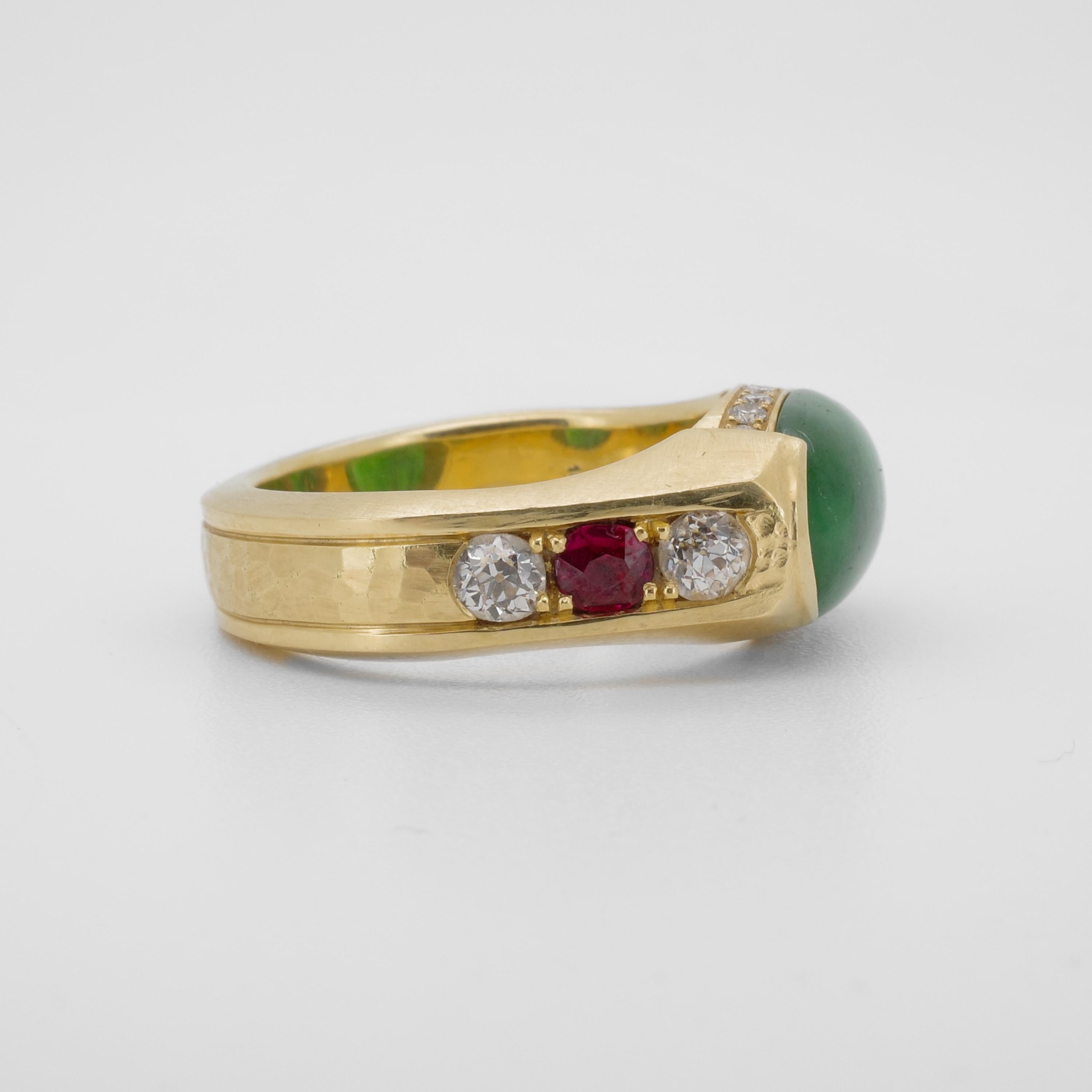 Jadeit Jade-Ring Smaragdgrün, Rubine, Diamanten, 18k, zertifiziert und unbehandelt im Angebot 6