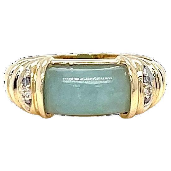 Jade Cabochon Yellow Gold Ring