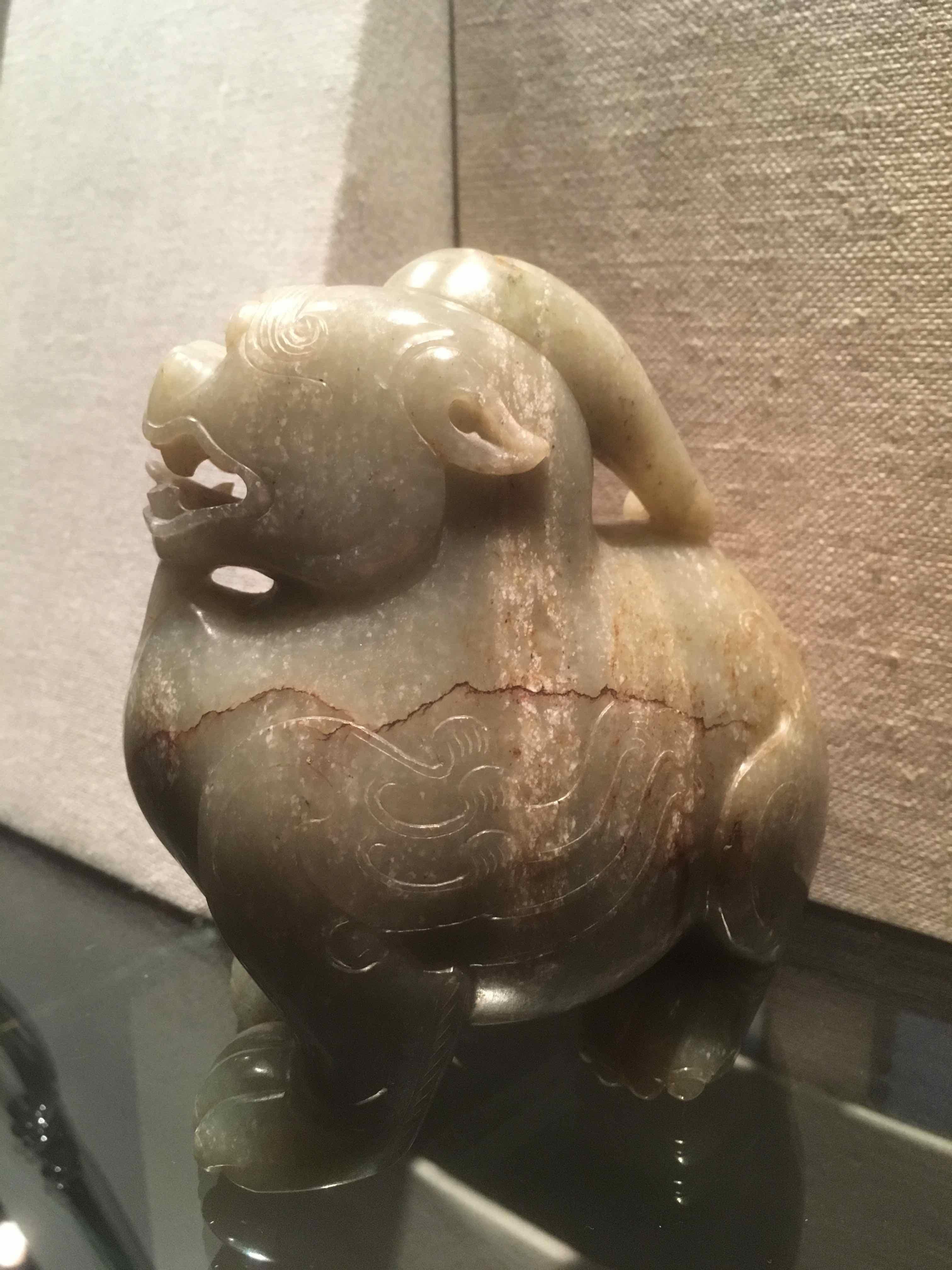 Jade Carving of Mythological Beast Decor China For Sale 1
