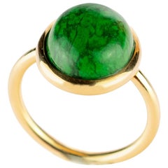 Jade Central Round Cabochon 18 Karat Gold Natural Boho Stepped Out Cocktail Ring