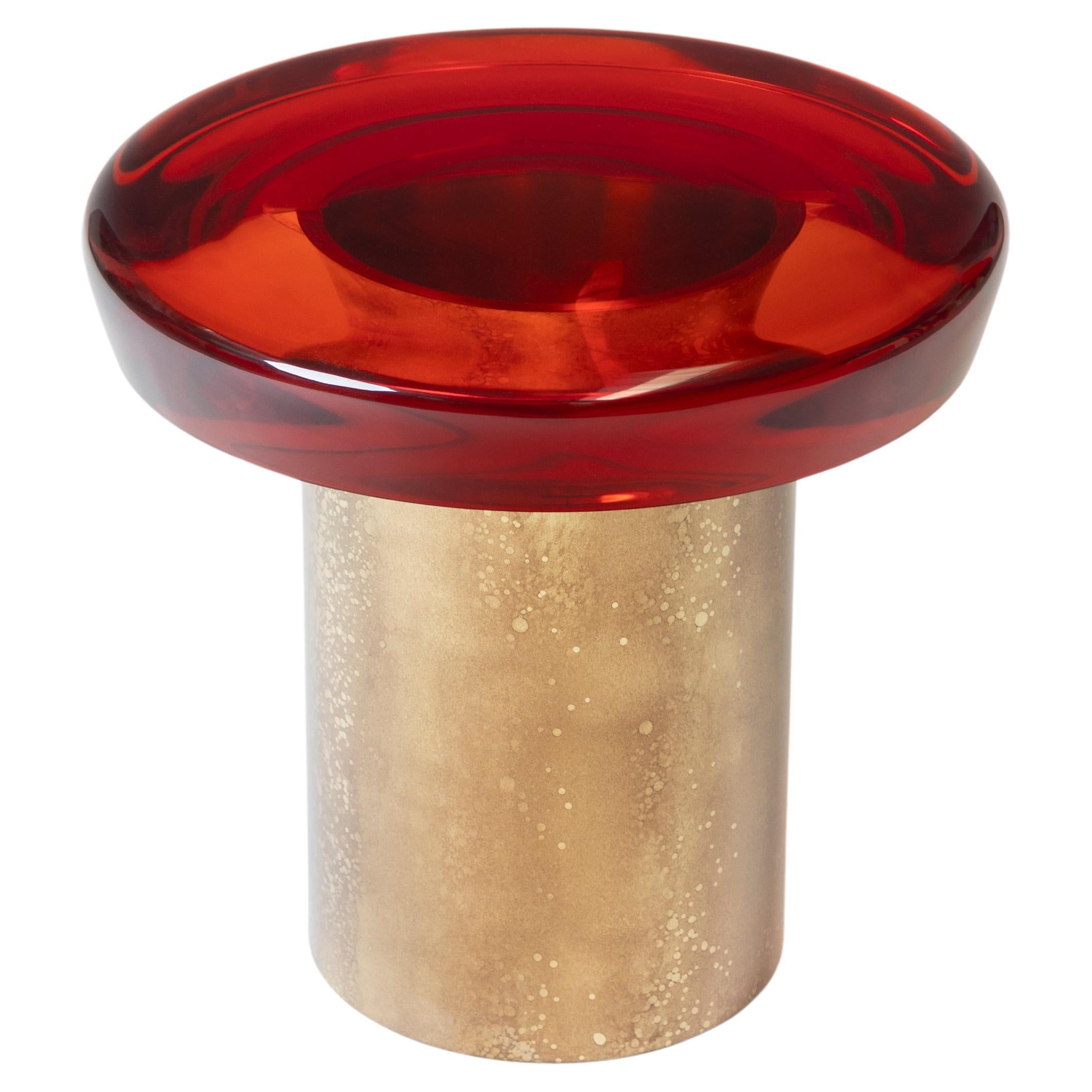 Tavolino Jade High di Draga & Aurel in resina e ottone, 21° secolo