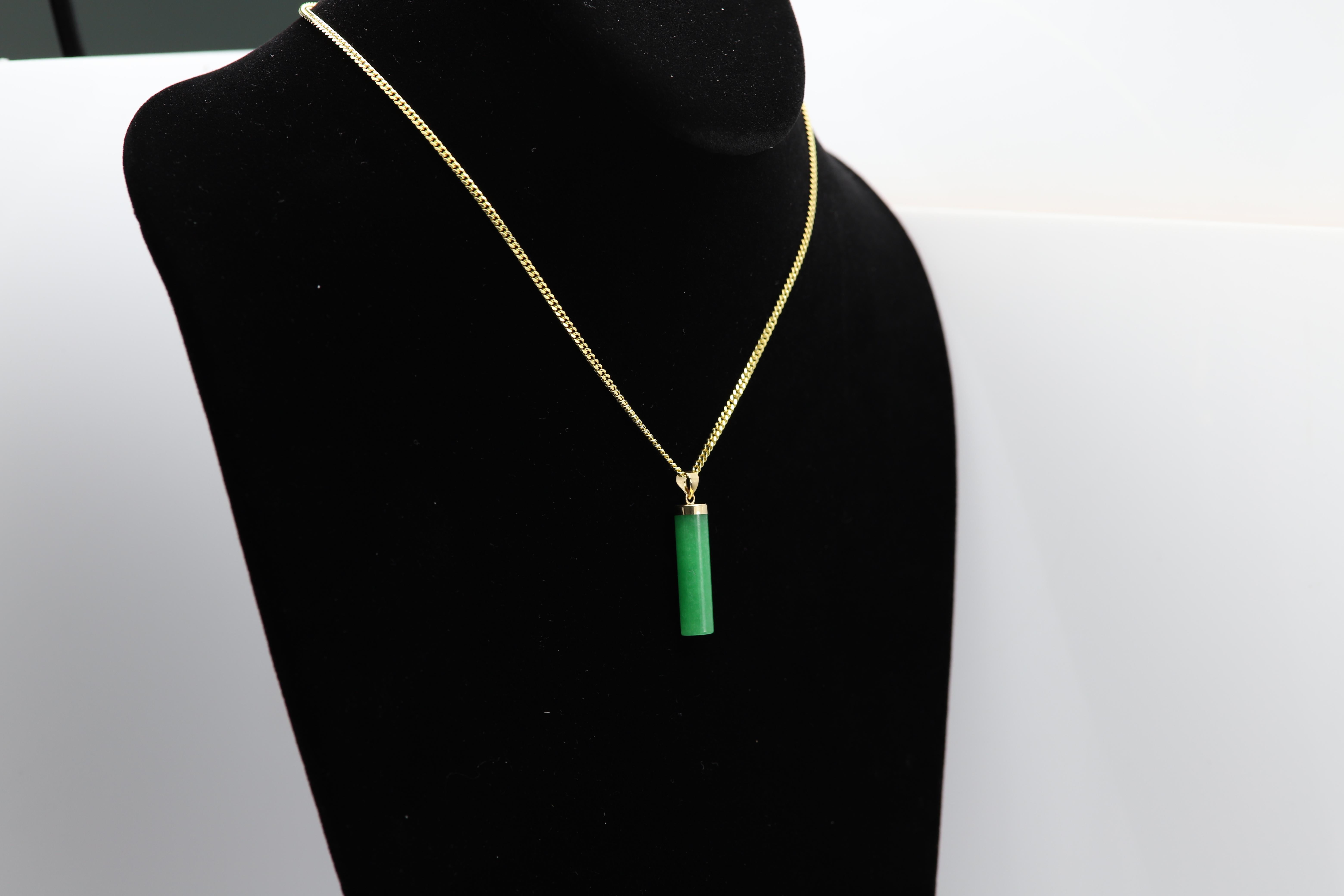 Cylindre cylindrique en or jaune et jade de 1 pouce en or 14 carats Neuf - En vente à Brooklyn, NY