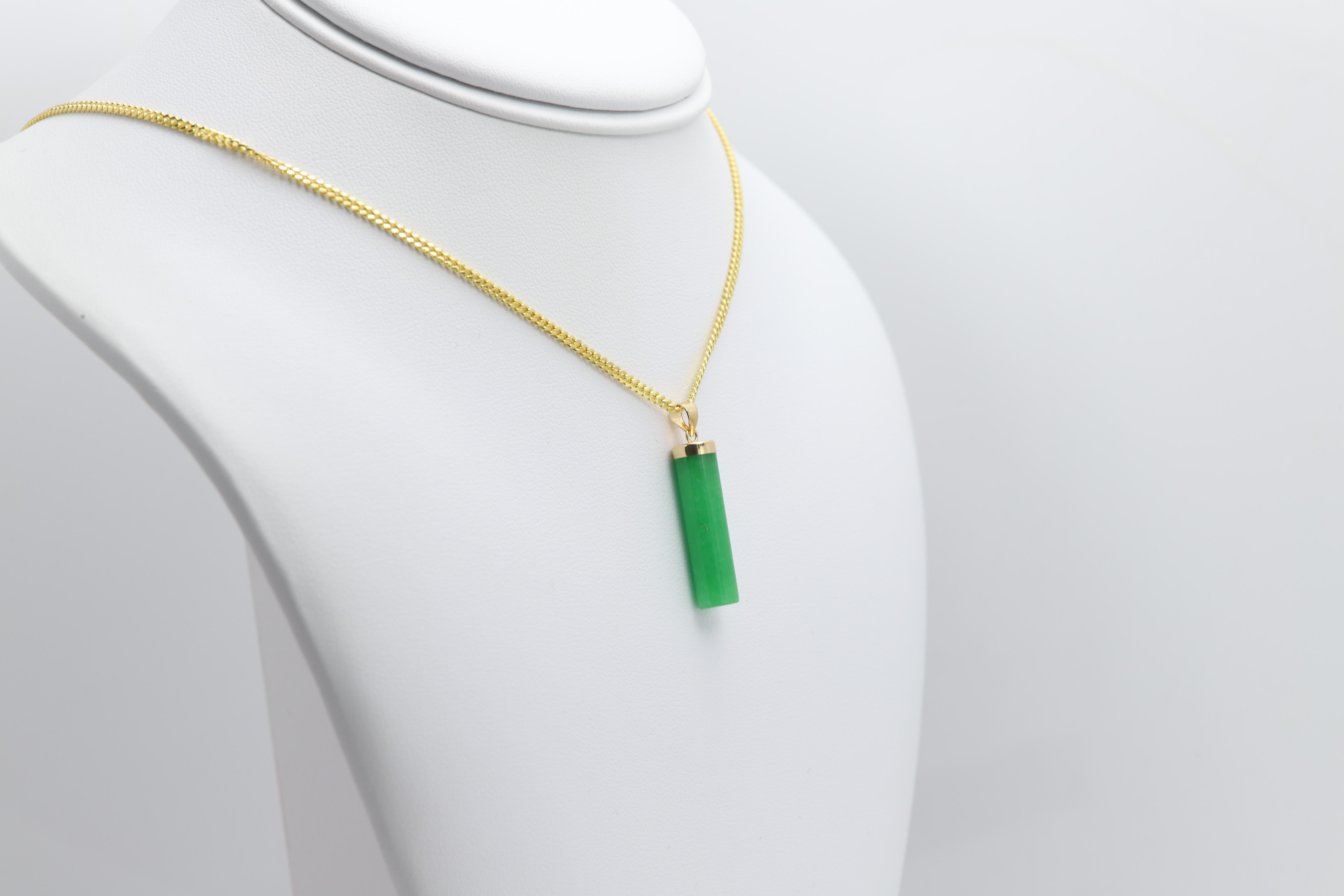 Cylindre cylindrique en or jaune et jade de 1 pouce en or 14 carats en vente 1