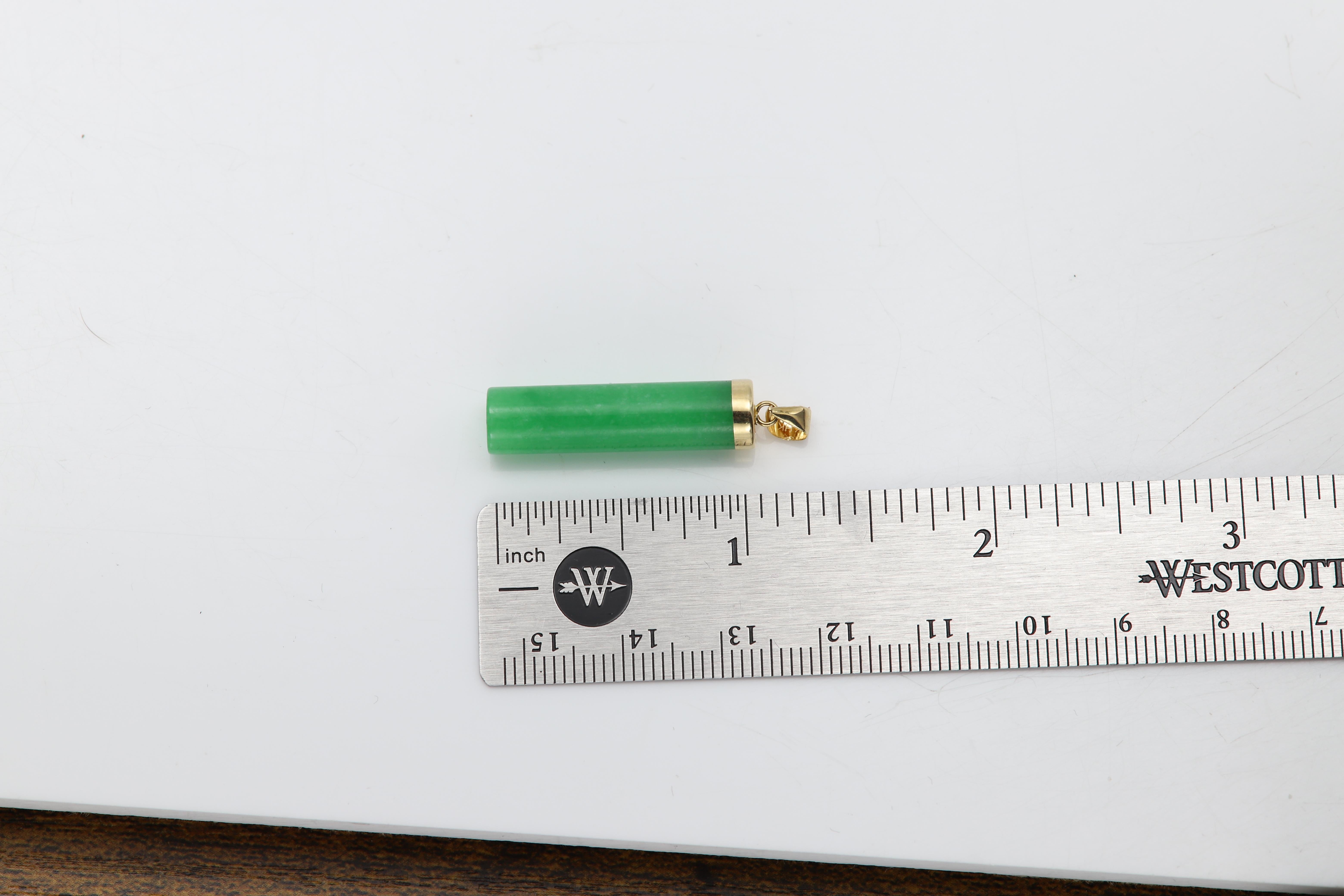 Cylindre cylindrique en or jaune et jade de 1 pouce en or 14 carats en vente 3