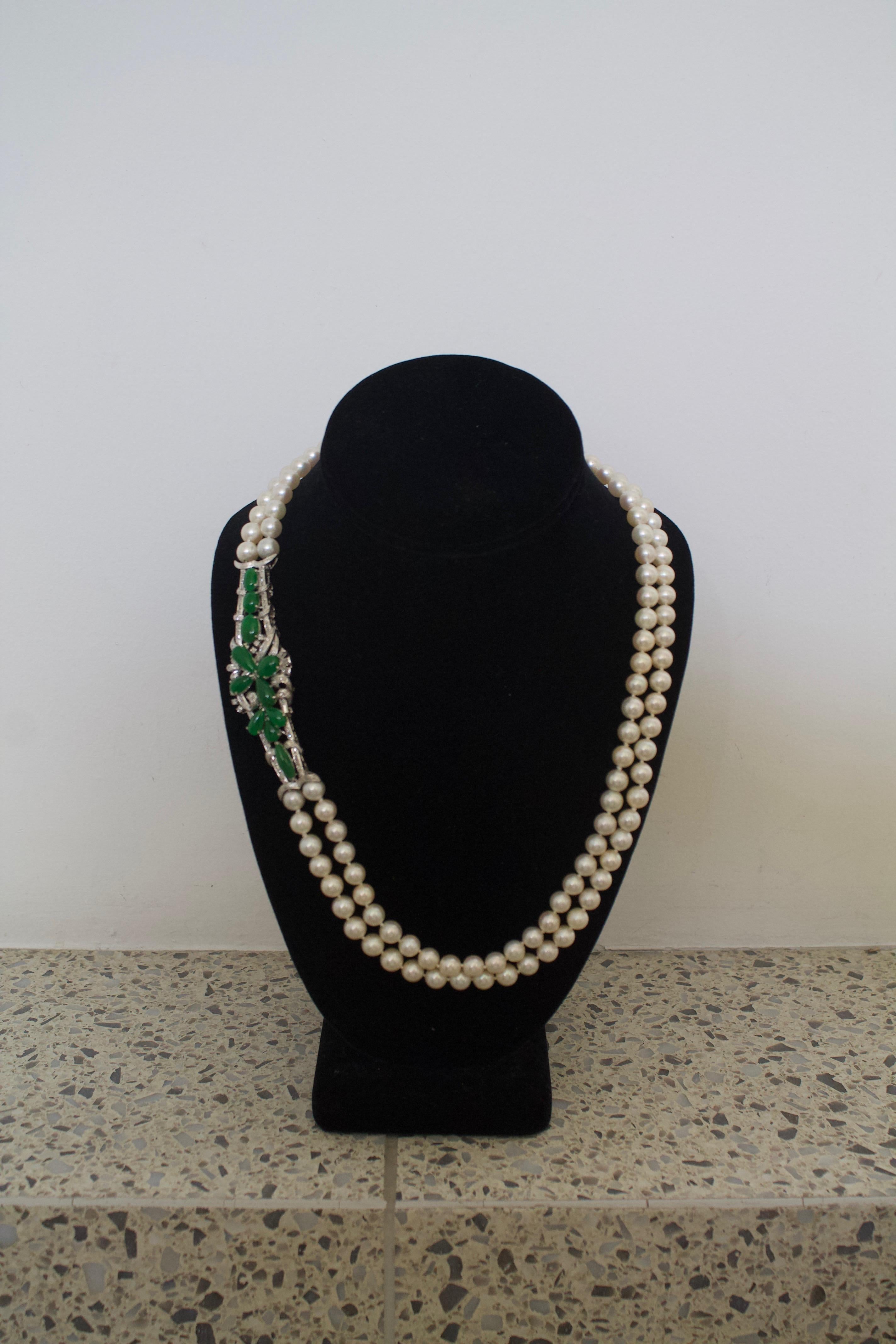 Taglio rotondo Collana di giada, diamanti e perle, circa anni '50 in vendita