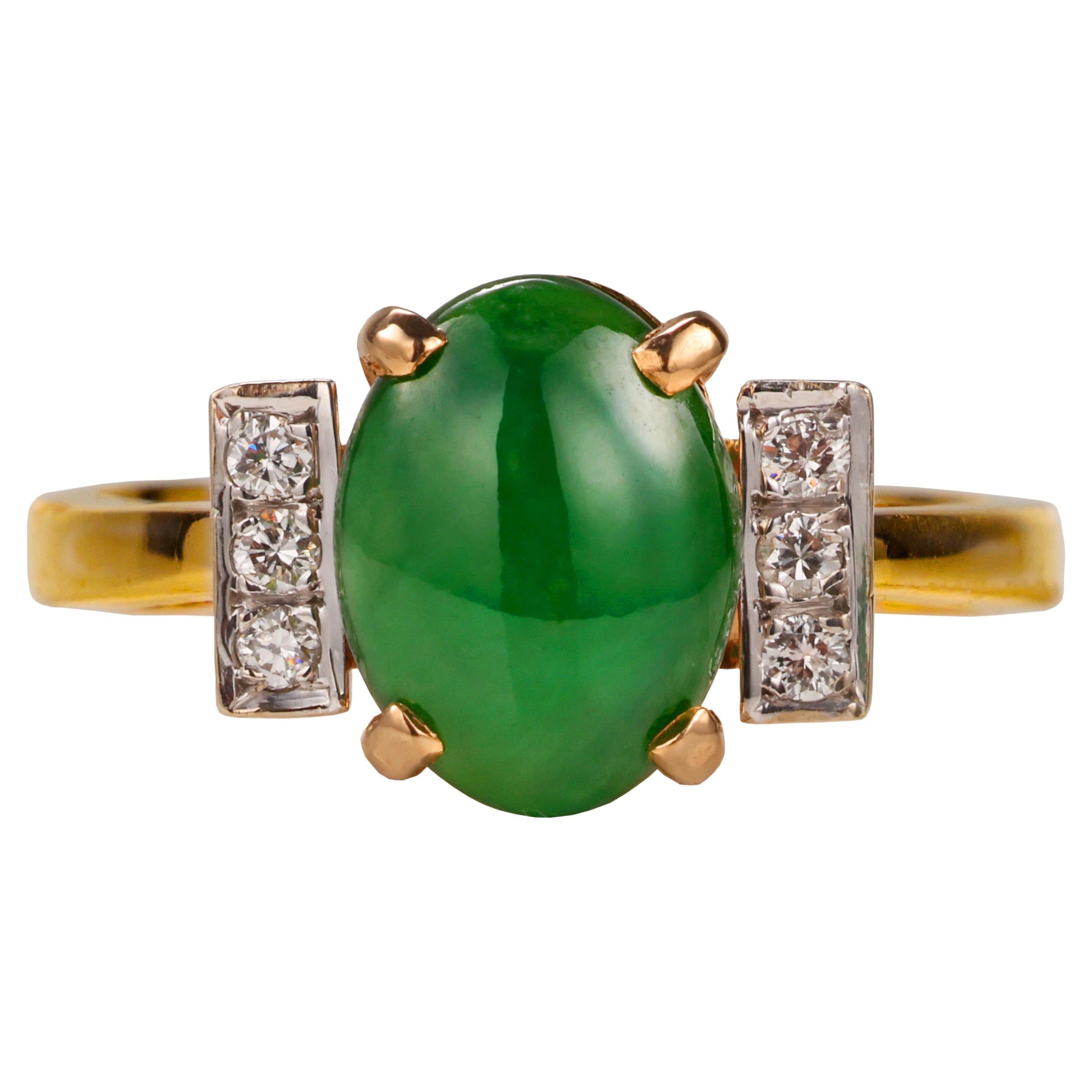 Bague de fiançailles en jade et diamant certifiée non traitée