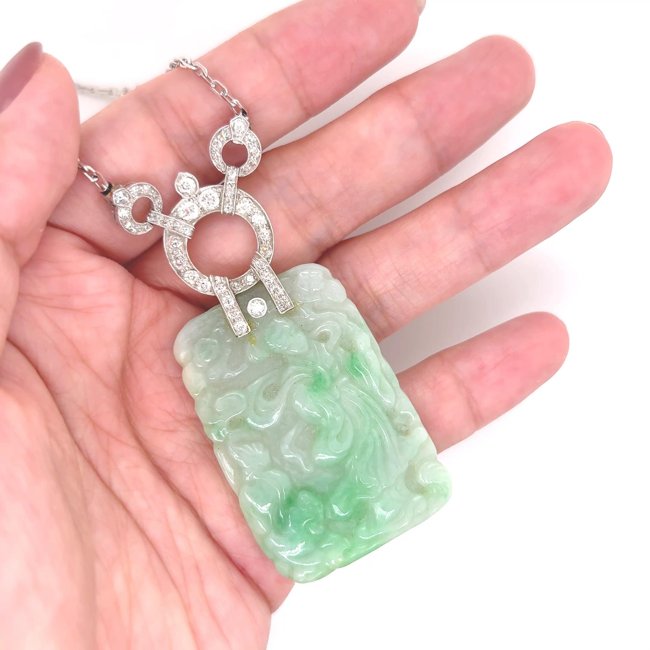 Ciondolo di giada con diamante in vendita 4