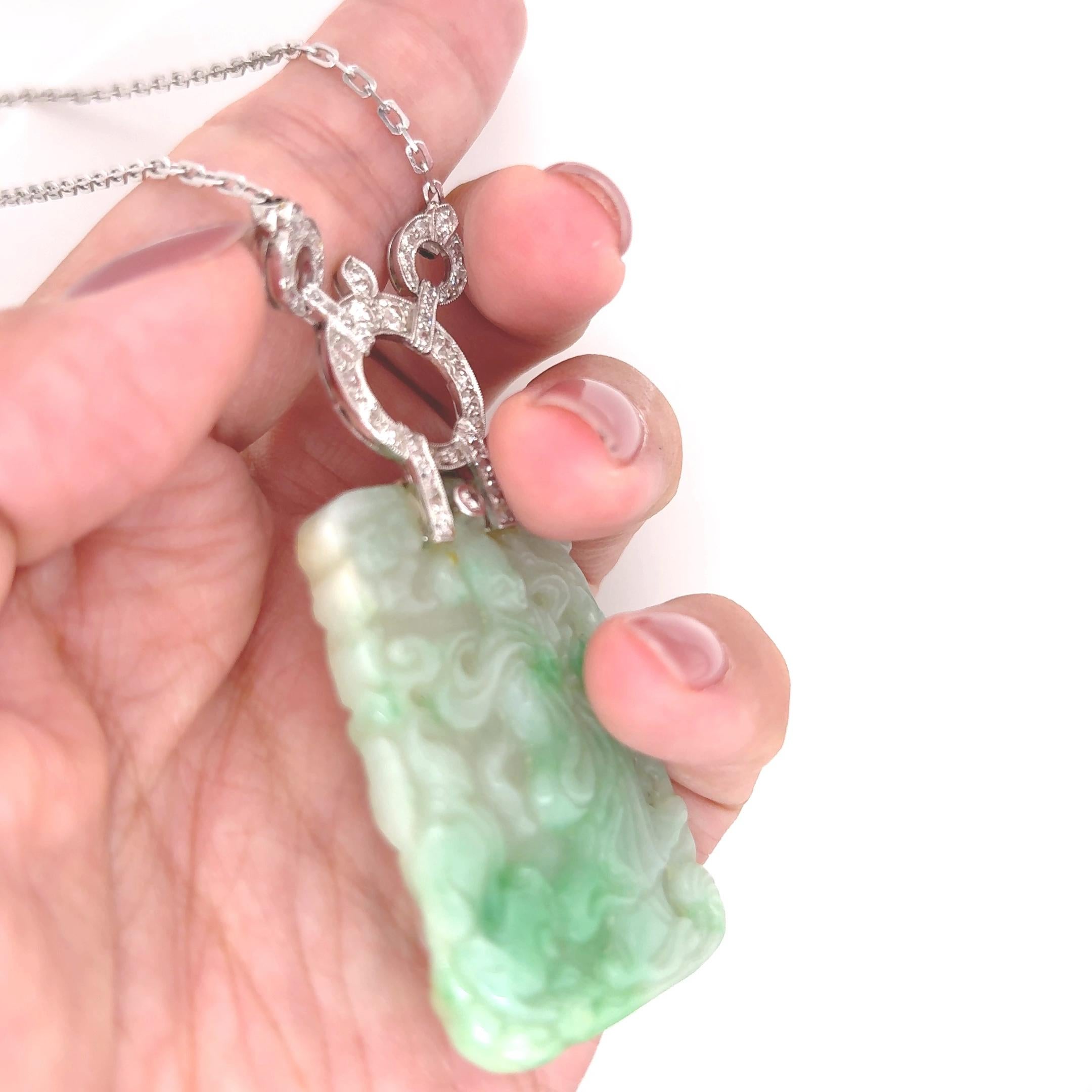 Ciondolo di giada con diamante in vendita 5