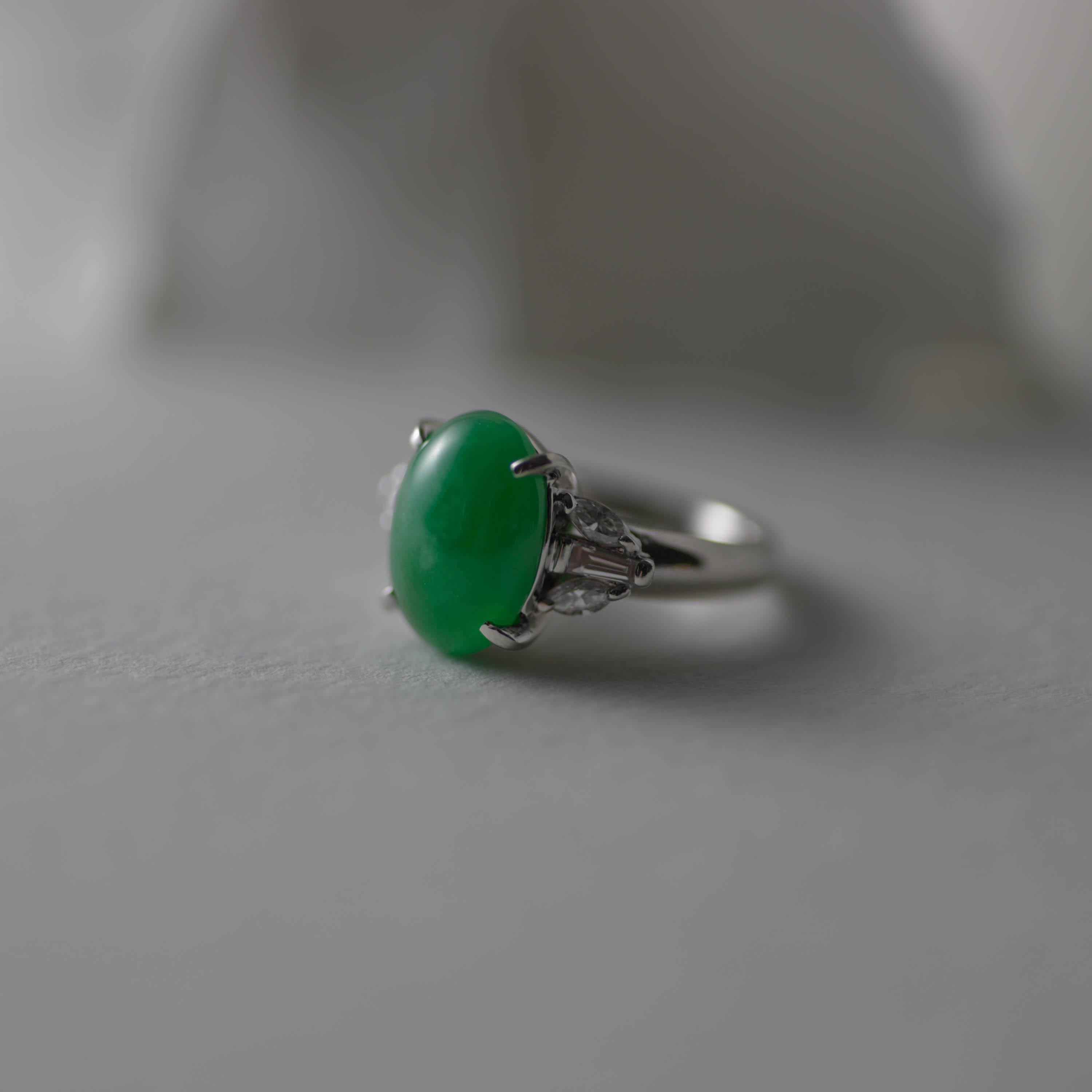 Jade & Diamant-Ring Apfelgrün in Platin zertifiziert unbehandelt (Moderne) im Angebot