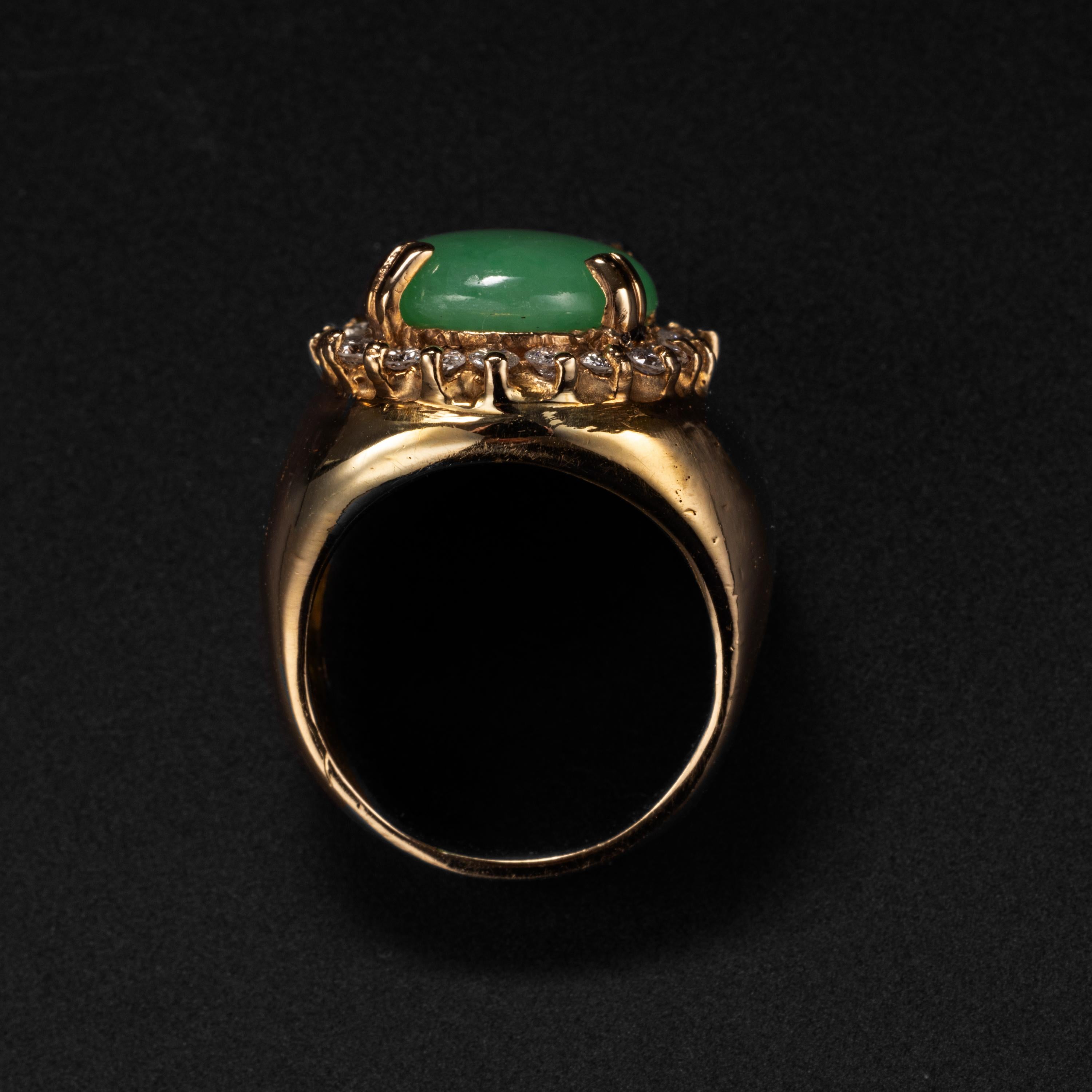 Jade & Diamond Ring Mid-century Certified Untreated In Excellent Condition In Southbury, CT