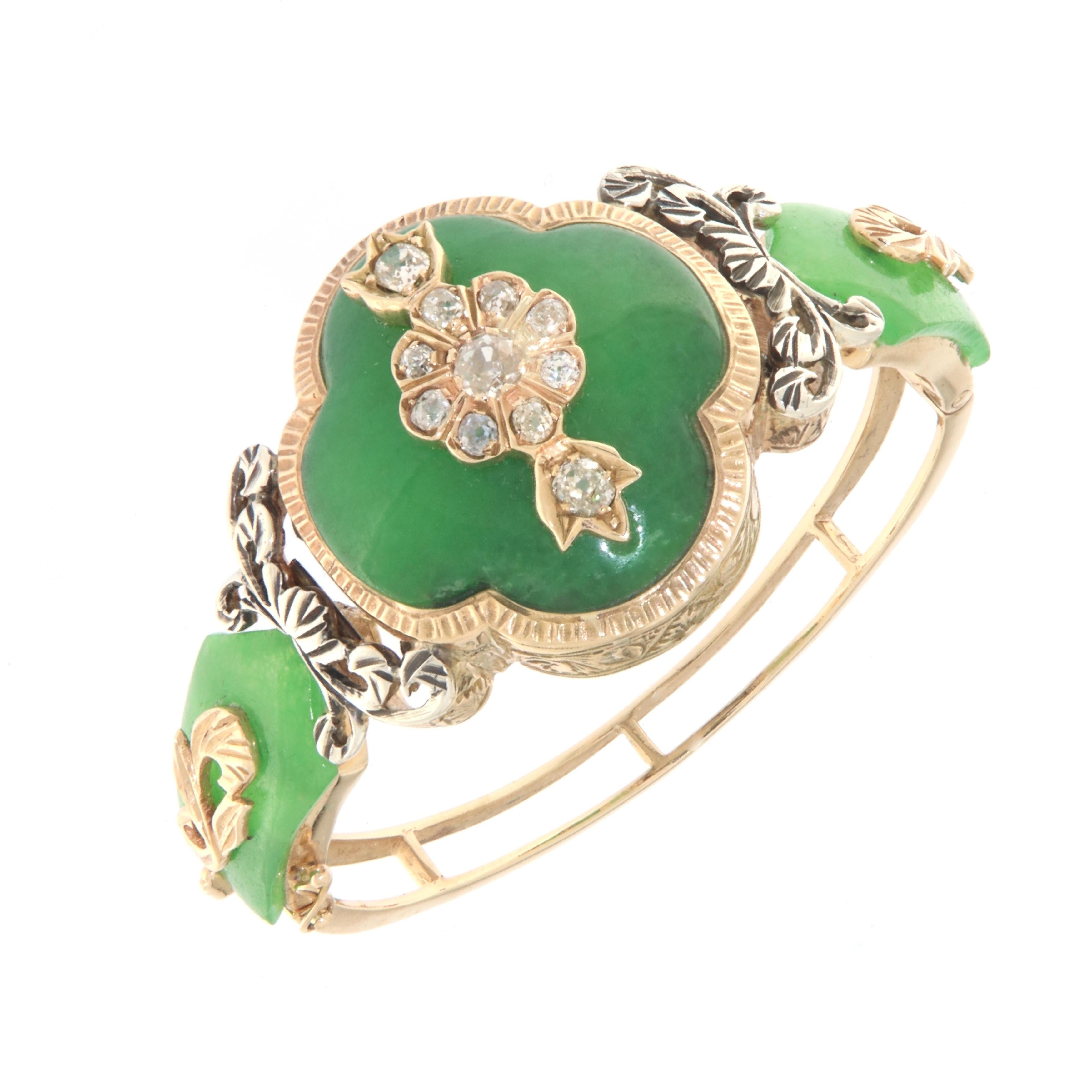 Armband mit Klappverschluss aus 14 Karat Gelbgold mit Jade-Diamanten im Angebot 2