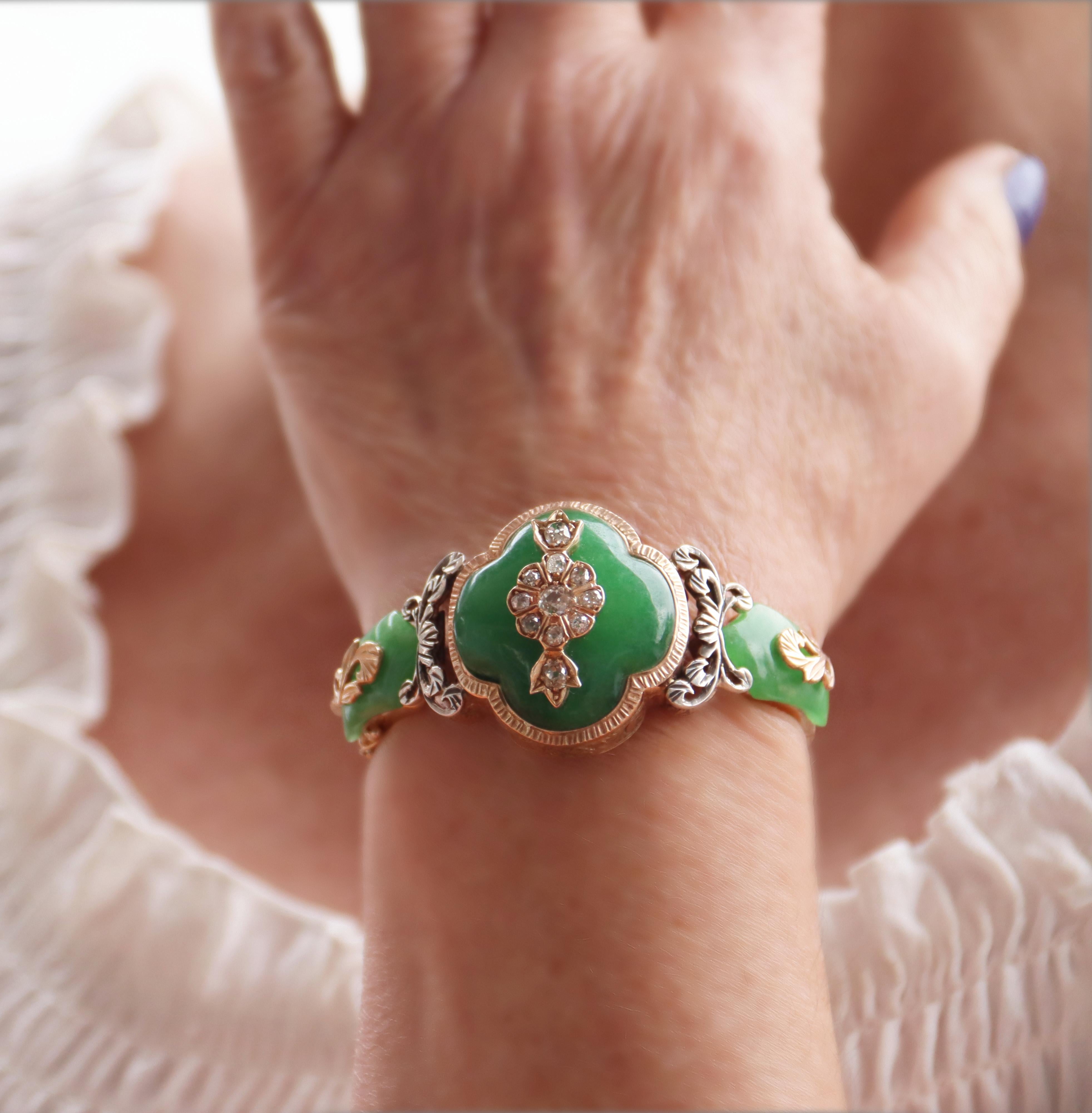 Armband mit Klappverschluss aus 14 Karat Gelbgold mit Jade-Diamanten im Angebot 3