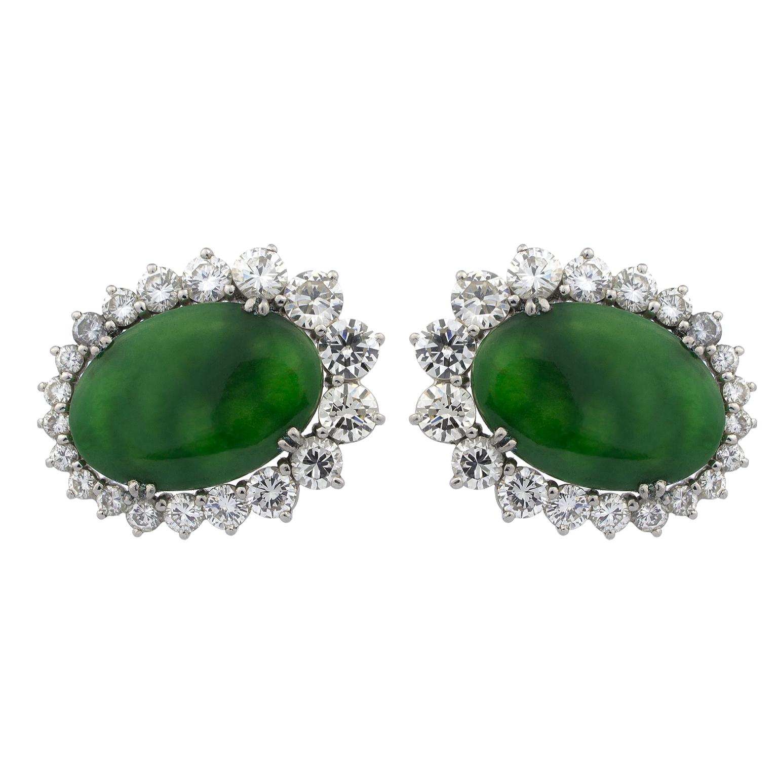Jade Diamonds 18 Karat White Gold Earrings In Excellent Condition For Sale In Madrid, ES