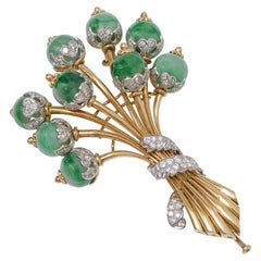 Jade, Diamonds, 18 Karat Yellow Gold and White Gold Brooch.