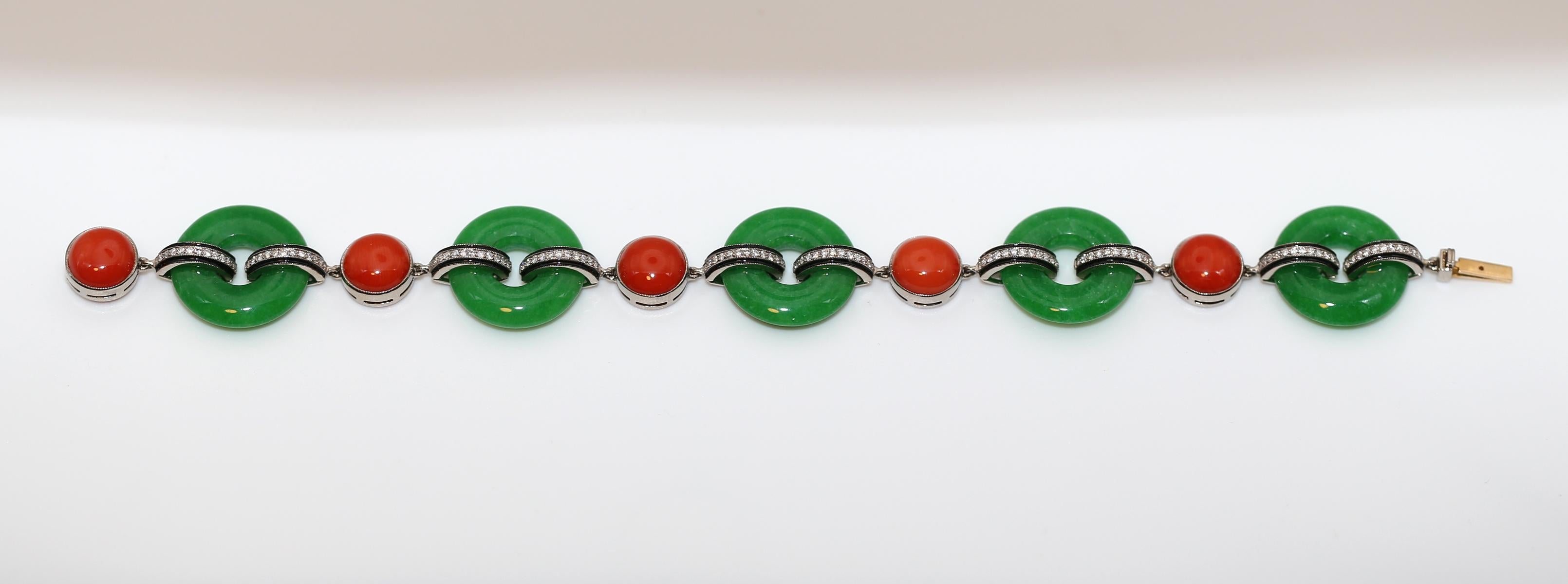 Jade Diamonds Onyx Bracelet Boxed, 1930 For Sale 1