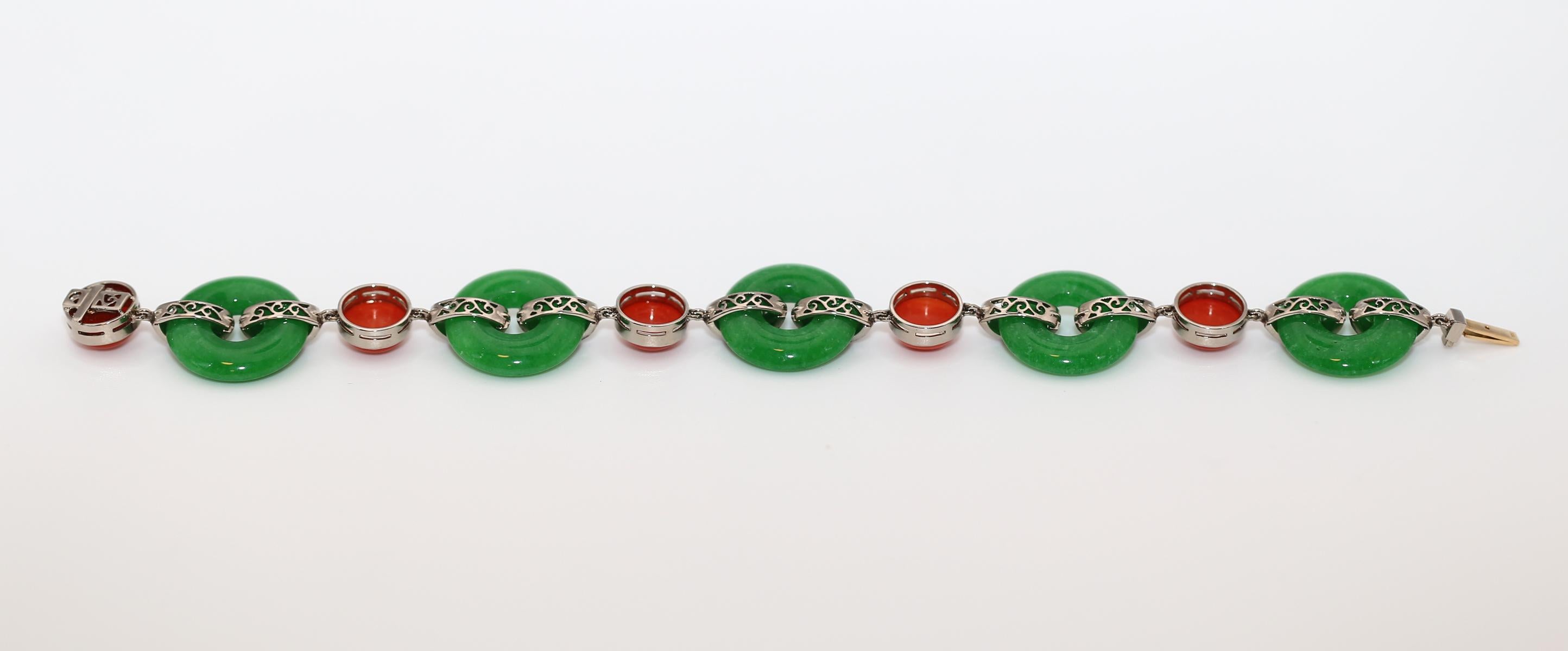 Jade Diamonds Onyx Bracelet Boxed, 1930 For Sale 2