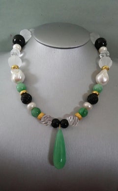 Jade Drop Pendant Baroque Pearls Rock Crystal Black Onyx Yellow Gold Necklaces