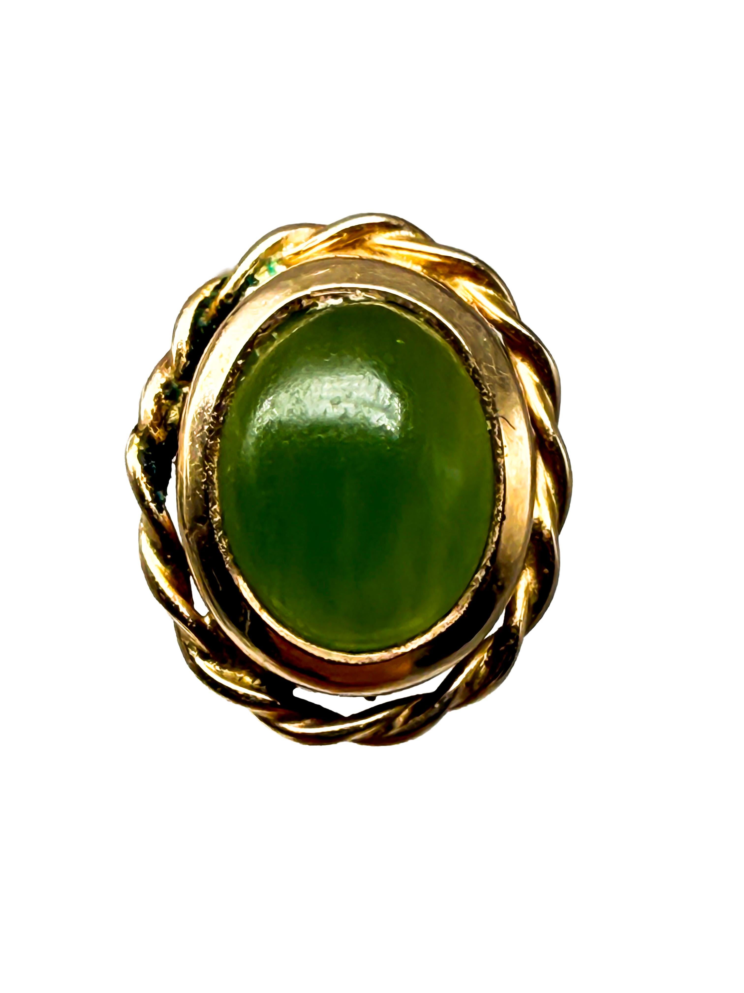 Moderne Boucles d'oreilles en jade, or jaune 14k en vente