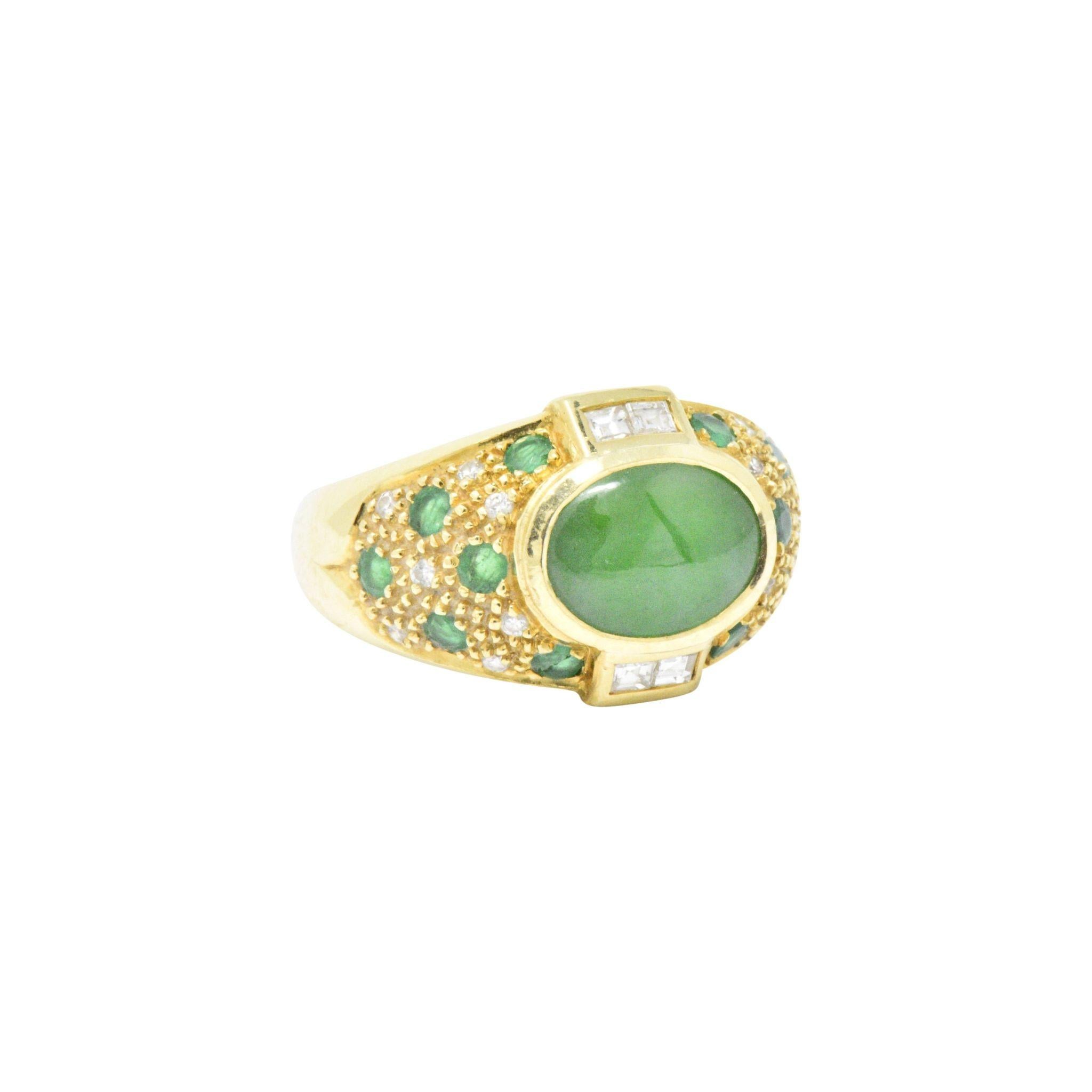 Women's or Men's Jade Emerald 0.30 Carat Diamond and 18 Karat Gold Ring, circa 1970s