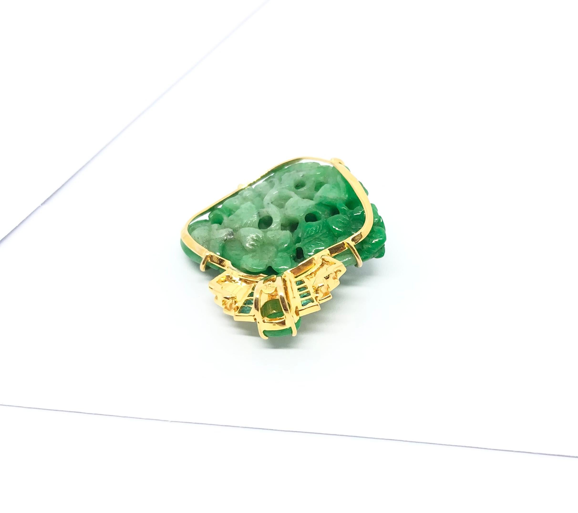 Mixed Cut Jade, Emerald and Diamond Pendant Set in 18 Karat Gold Settings For Sale