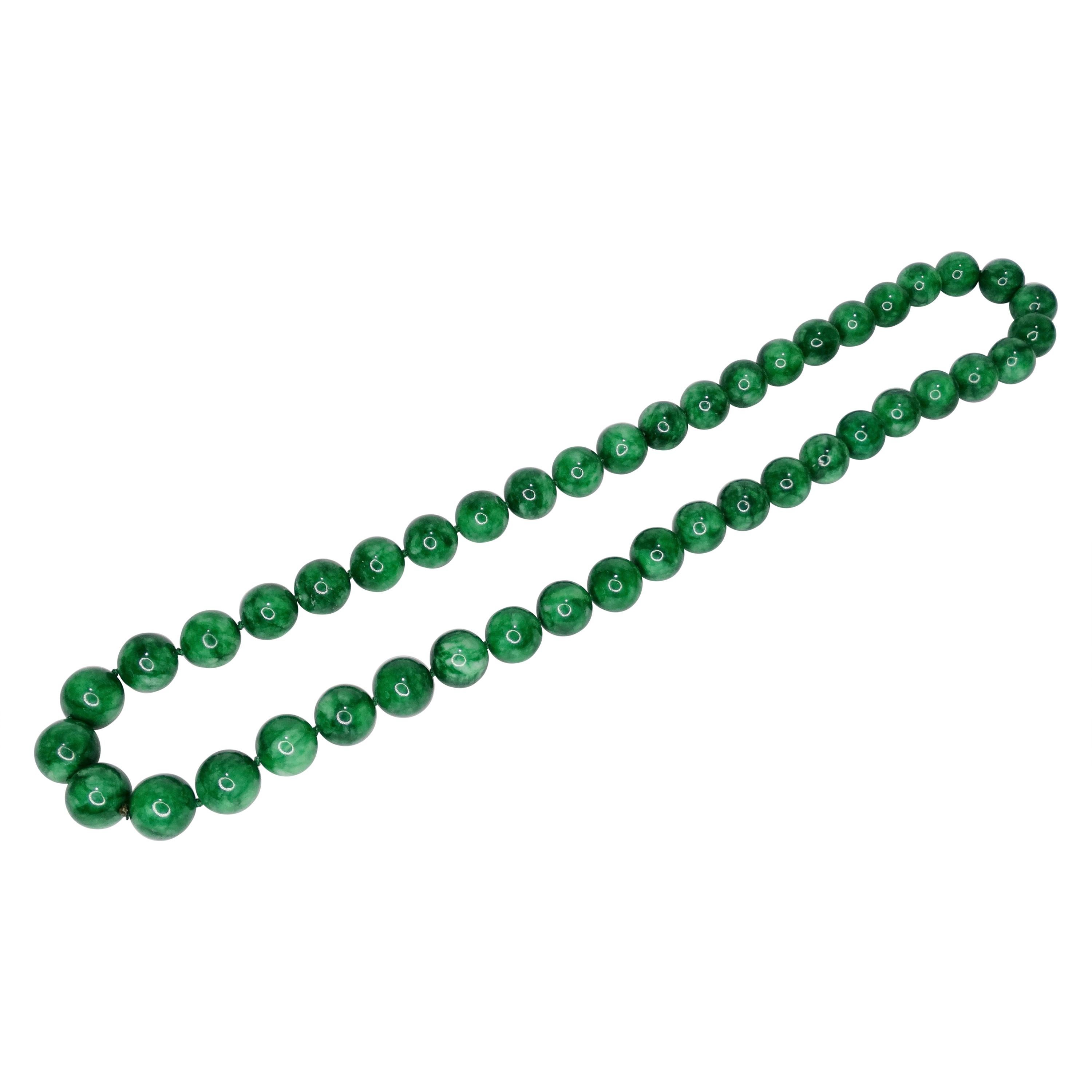 Jade Necklace  For Sale