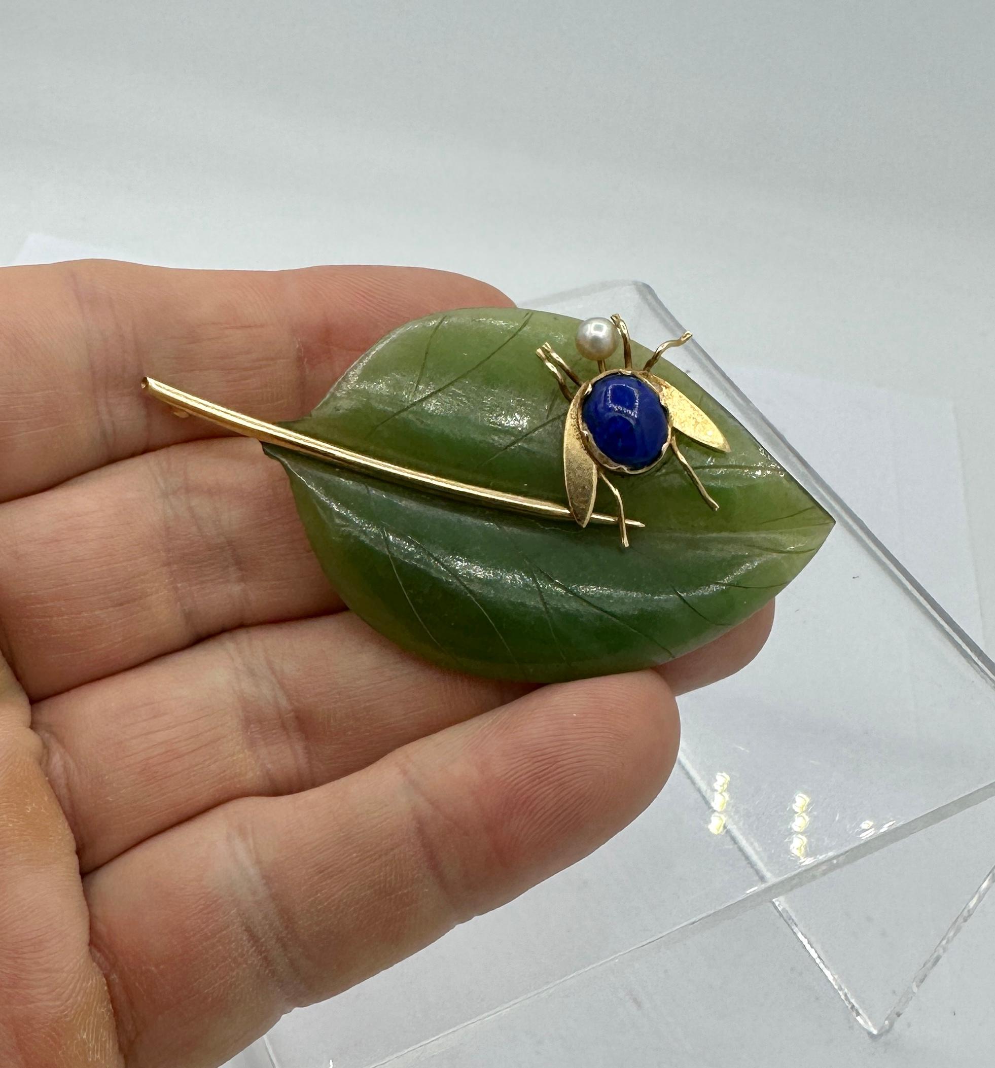 Women's or Men's Jade Fly Insect Leaf Brooch Pin Lapis Lazuli Pearl 14 Karat Gold Antique Retro For Sale