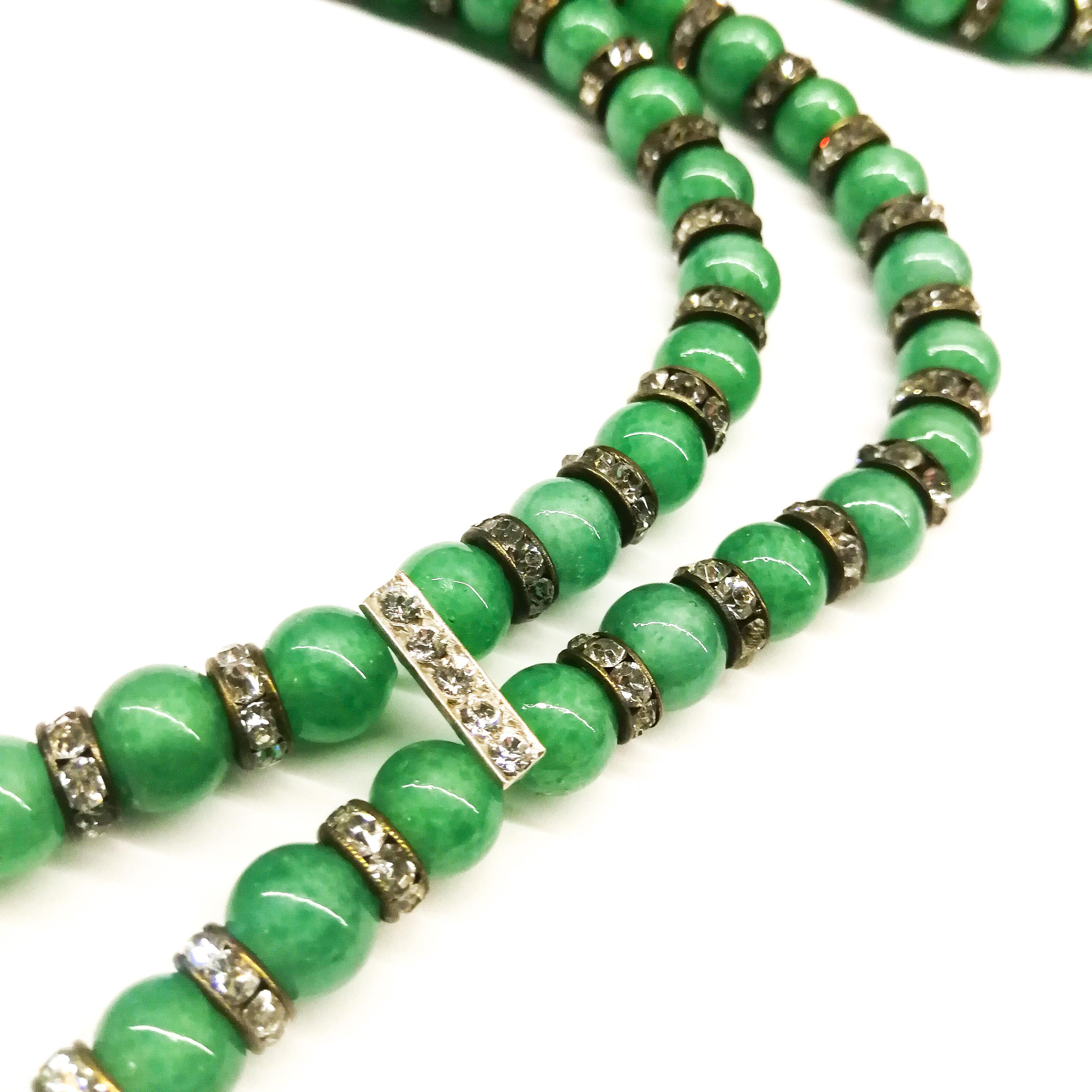 Art Deco Jade glass bead and clear paste lariatt-style necklace/sautoir, French, 1920s For Sale