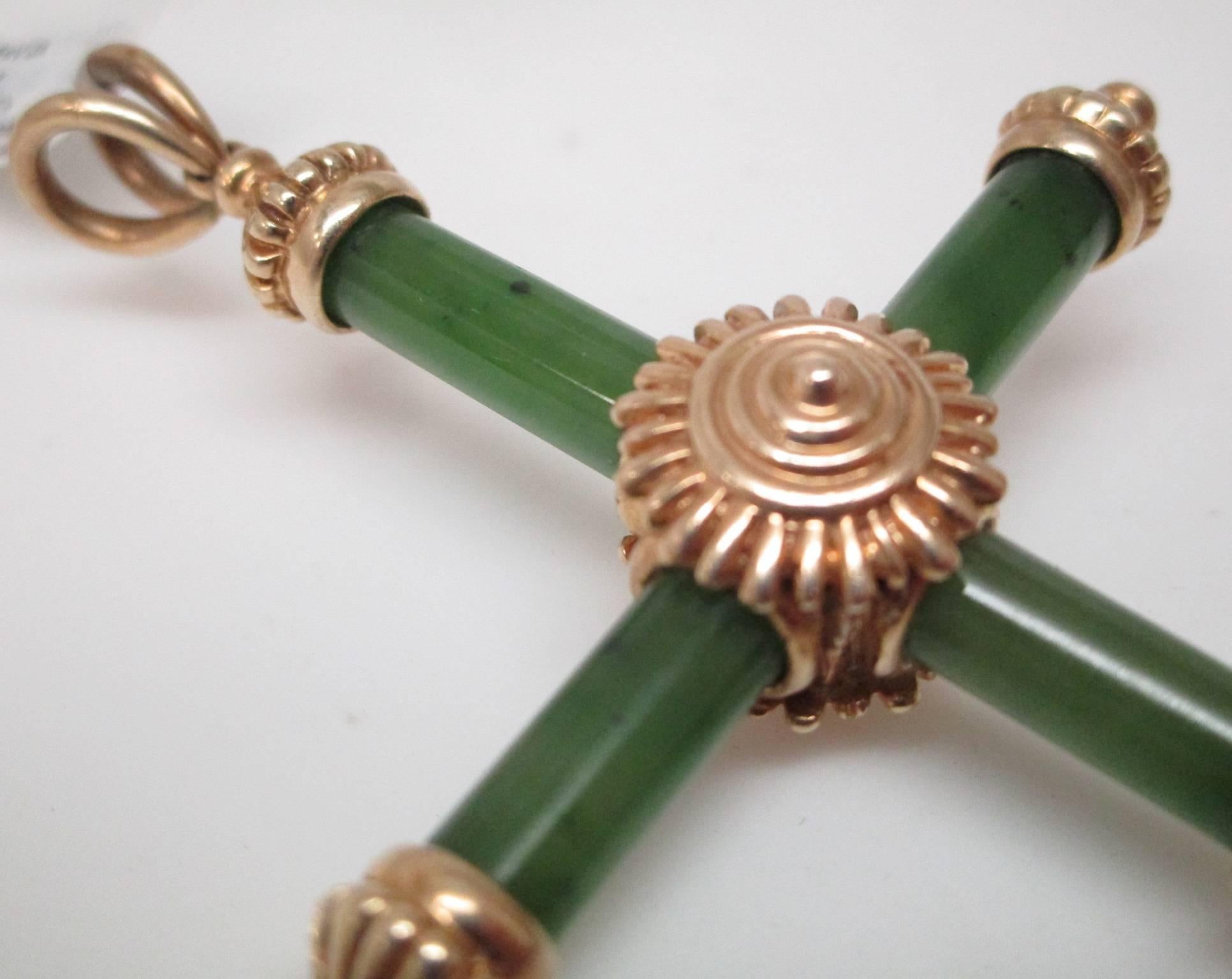 Jade Gold Cross Pendant In Excellent Condition In Lexington, KY