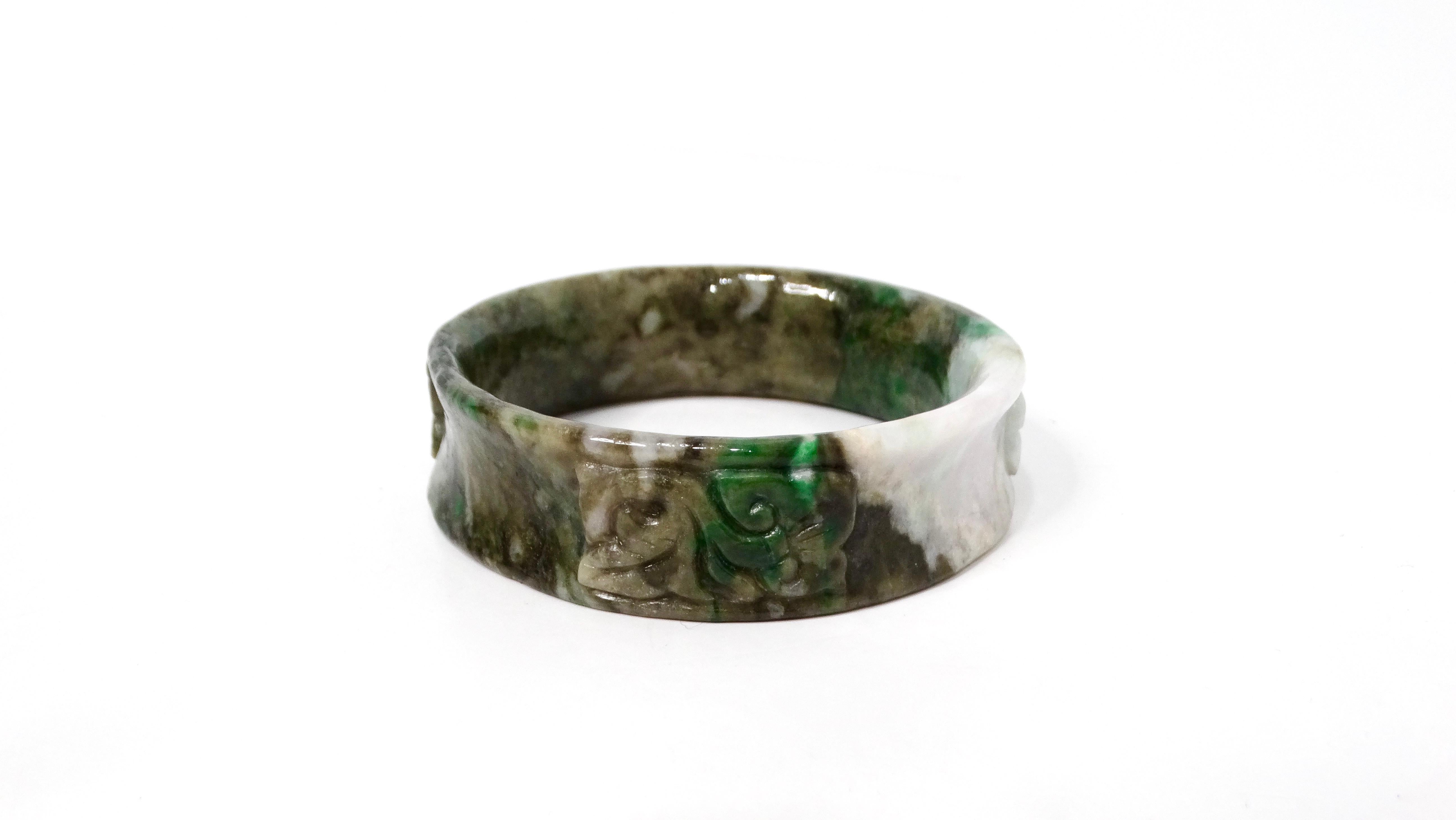 Women's Jade Hand-Carved Gradient Jadeite Bangle For Sale
